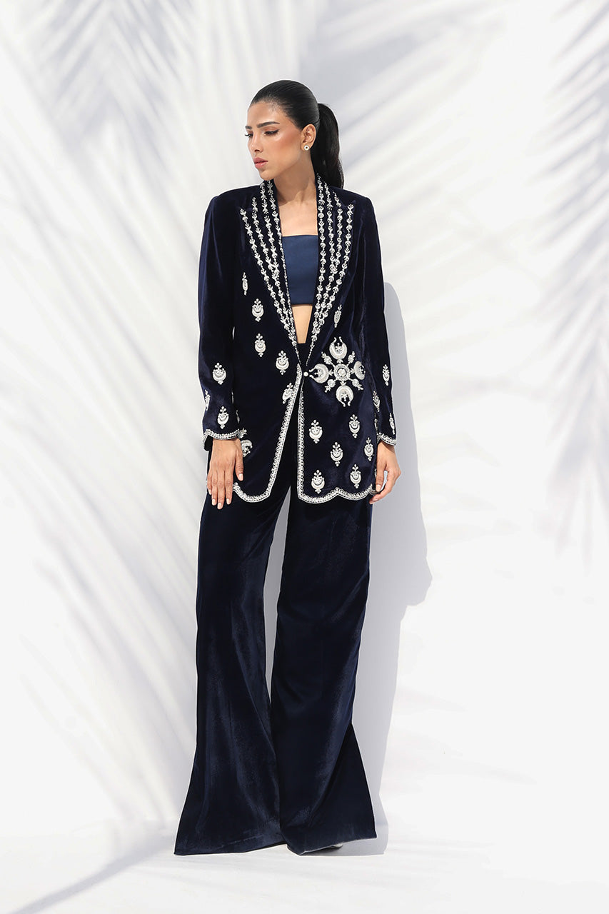 Sania Maskatiya | The Winter Edit - Luxe Pret 25 | Eden - Official Sania Maskatiya stockist in UK - Sakeena London