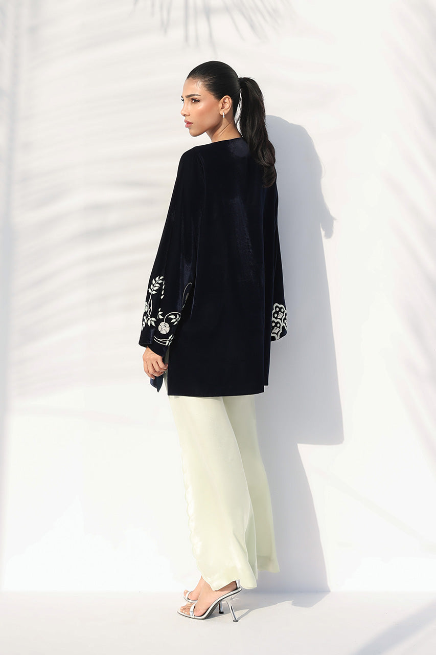 Sania Maskatiya | The Winter Edit - Luxe Pret 25 | Serra - Official Sania Maskatiya stockist in UK - Sakeena London