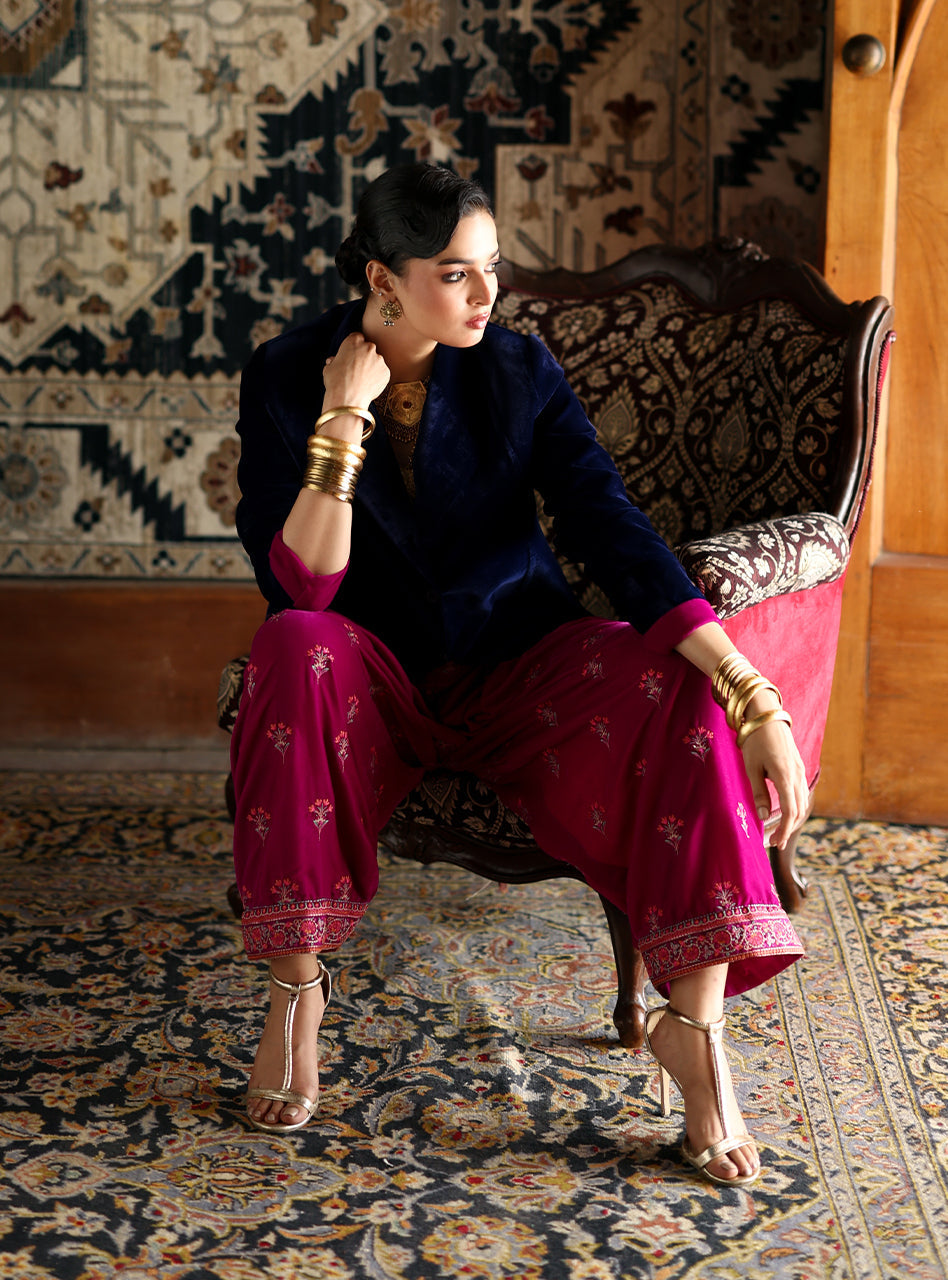 Zainab Chottani | Velura Velvet Edit 25 | Bela Jacket And Farshi - Official Zainab Chottani stockist in UK - Sakeena London