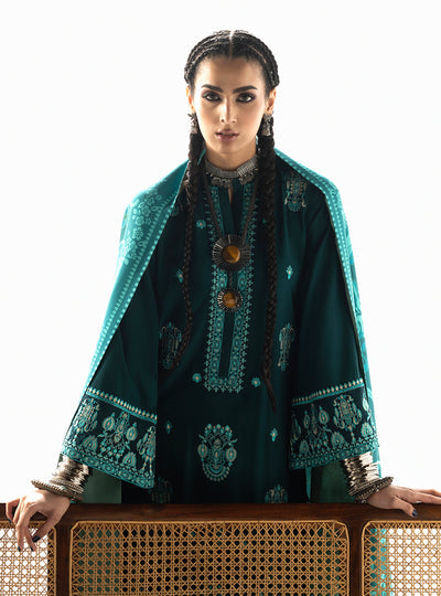 Zainab Chottani | Winter Shawl 25 | Kyana - D6 - Official Zainab Chottani stockist in UK - Sakeena London