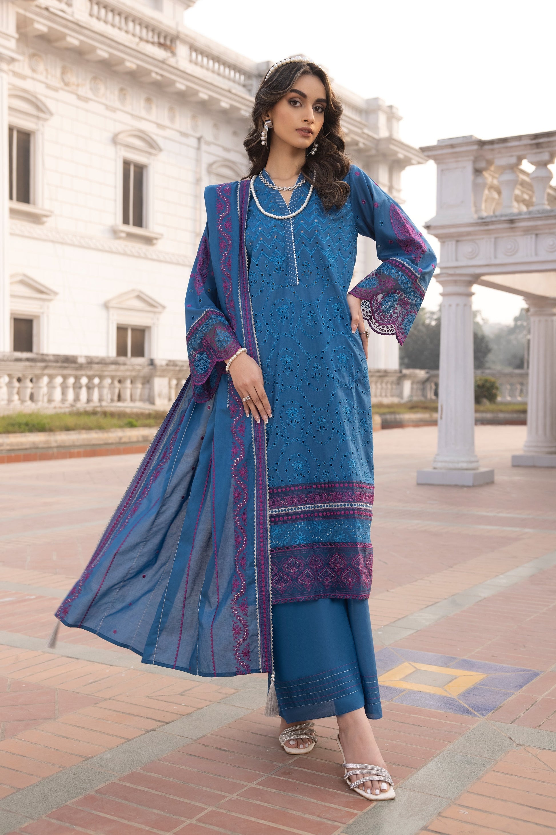 LSM | Winter Marina 24 | 0460 - Official LSM stockist in UK - Sakeena London