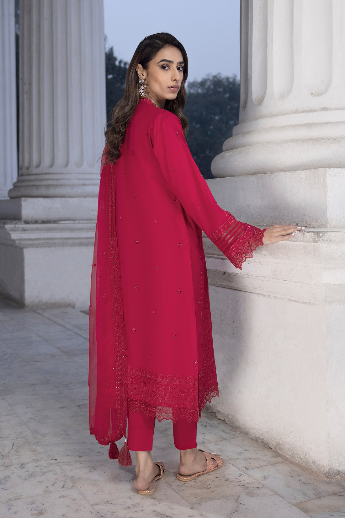 LSM | Winter Marina 24 | 0152 - Official LSM stockist in UK - Sakeena London