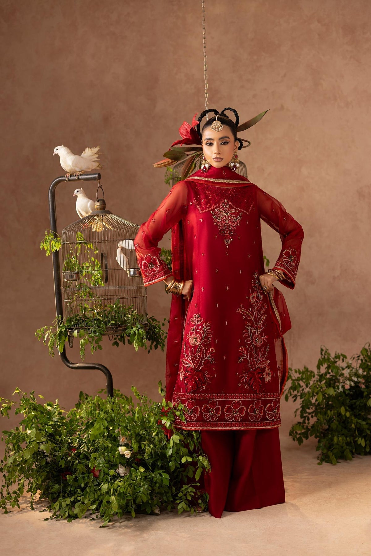Shurooq | Geet Luxe | Mahia - Official Shurooq stockist in UK - Sakeena London