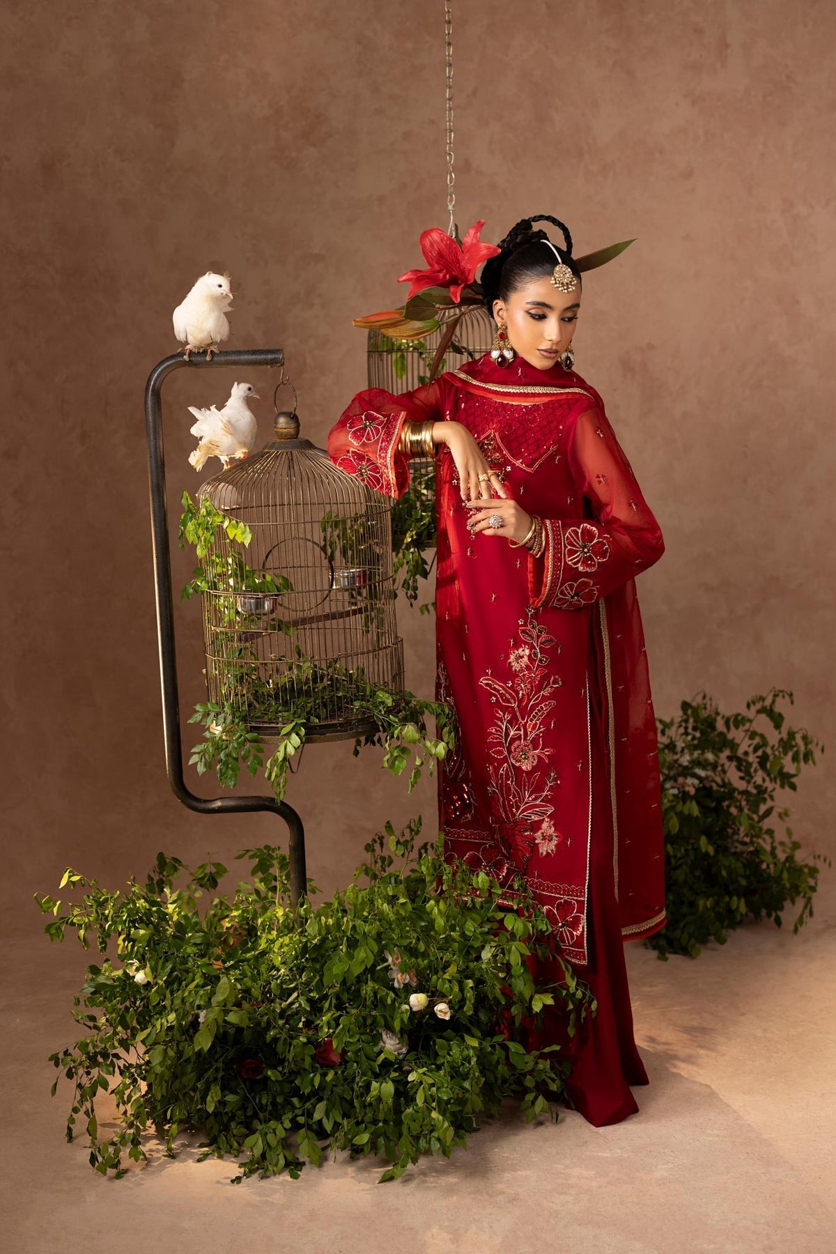Shurooq | Geet Luxe | Mahia - Official Shurooq stockist in UK - Sakeena London
