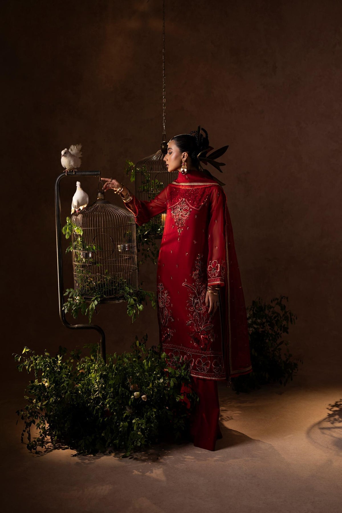 Shurooq | Geet Luxe | Mahia - Official Shurooq stockist in UK - Sakeena London