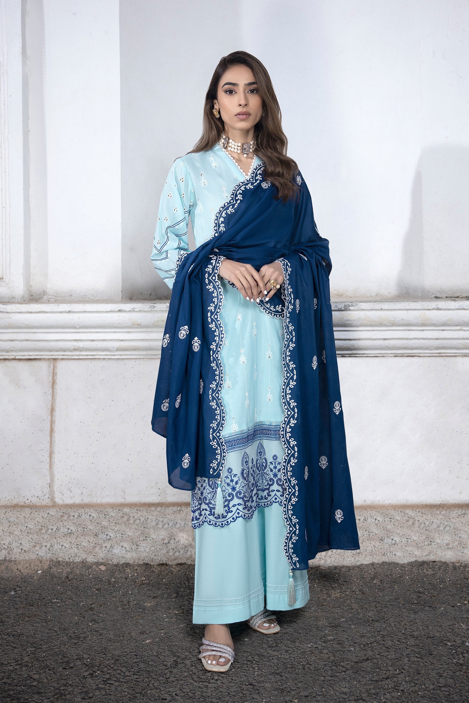 LSM | Winter Marina 24 | 0123 - Official LSM stockist in UK - Sakeena London