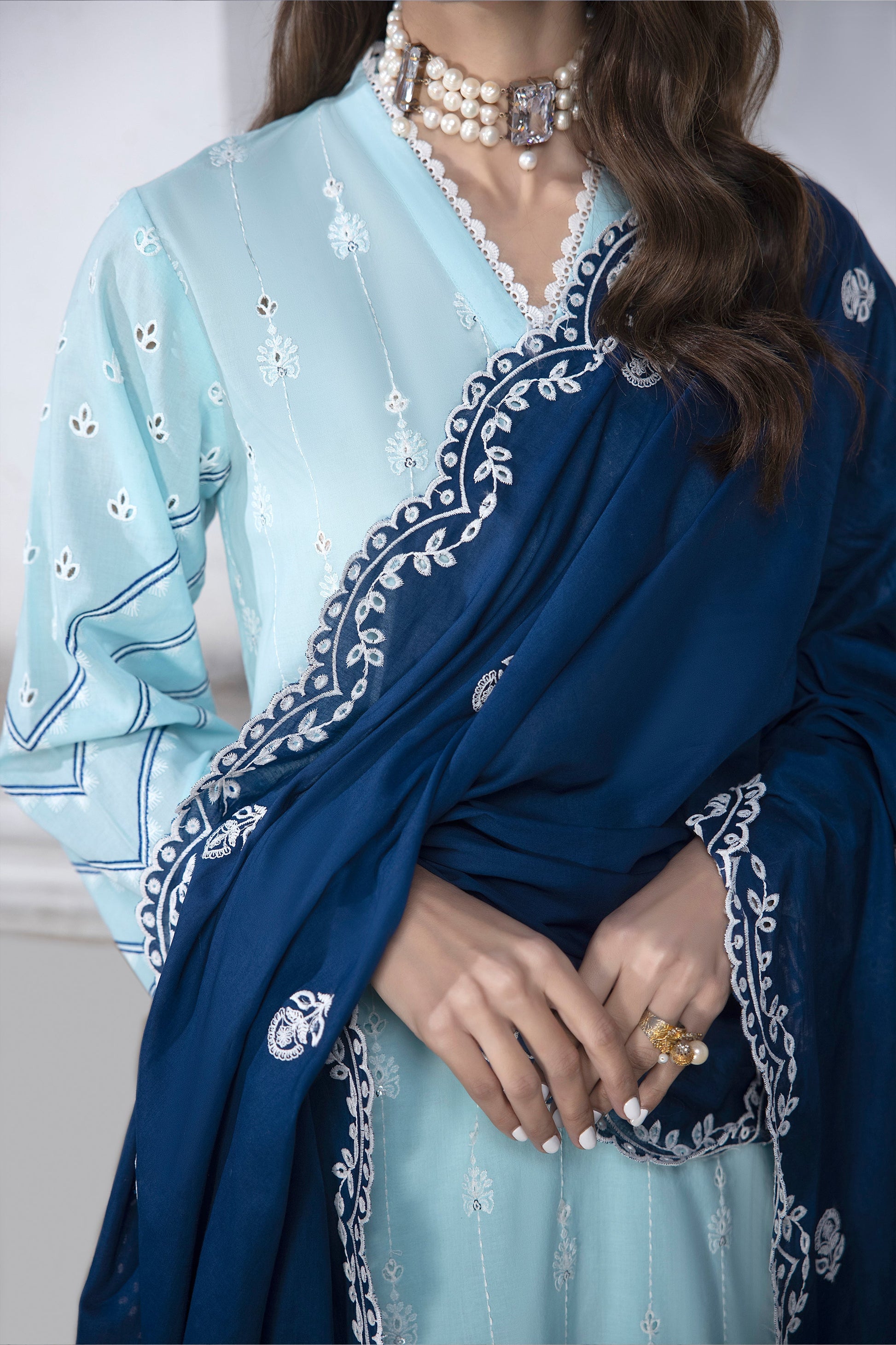 LSM | Winter Marina 24 | 0123 - Official LSM stockist in UK - Sakeena London