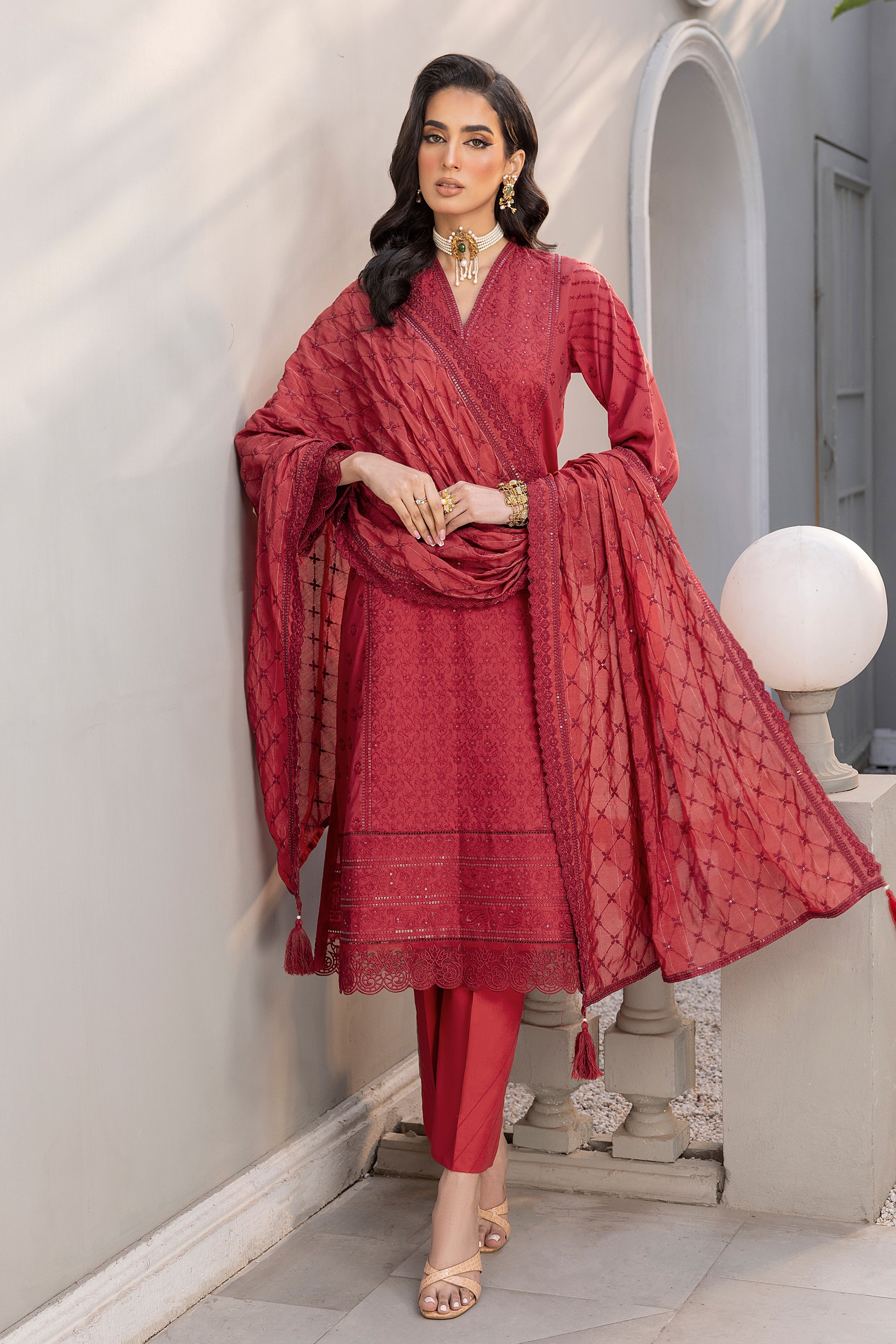 LSM | Winter Marina 24 | 0168 - Official LSM stockist in UK - Sakeena London