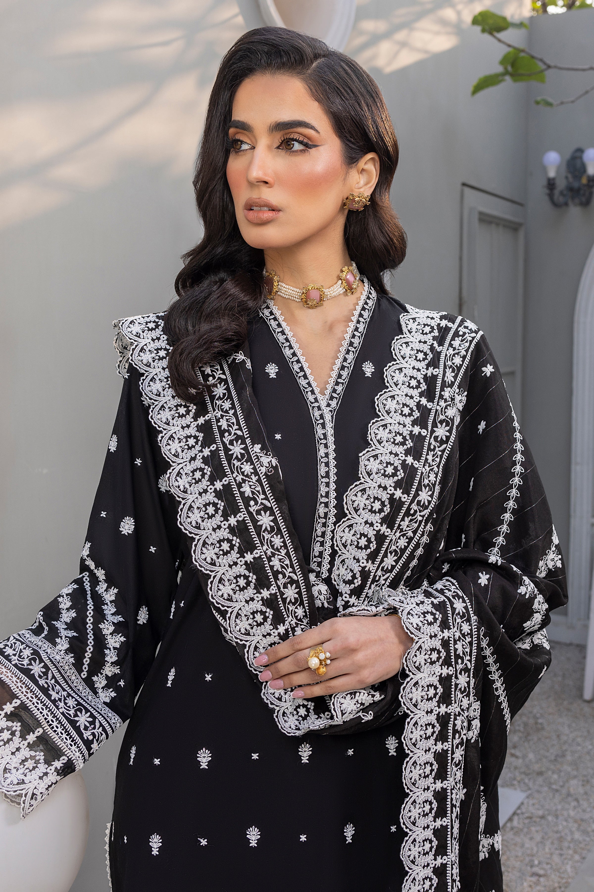 LSM | Winter Marina 24 | 0061 - Official LSM stockist in UK - Sakeena London