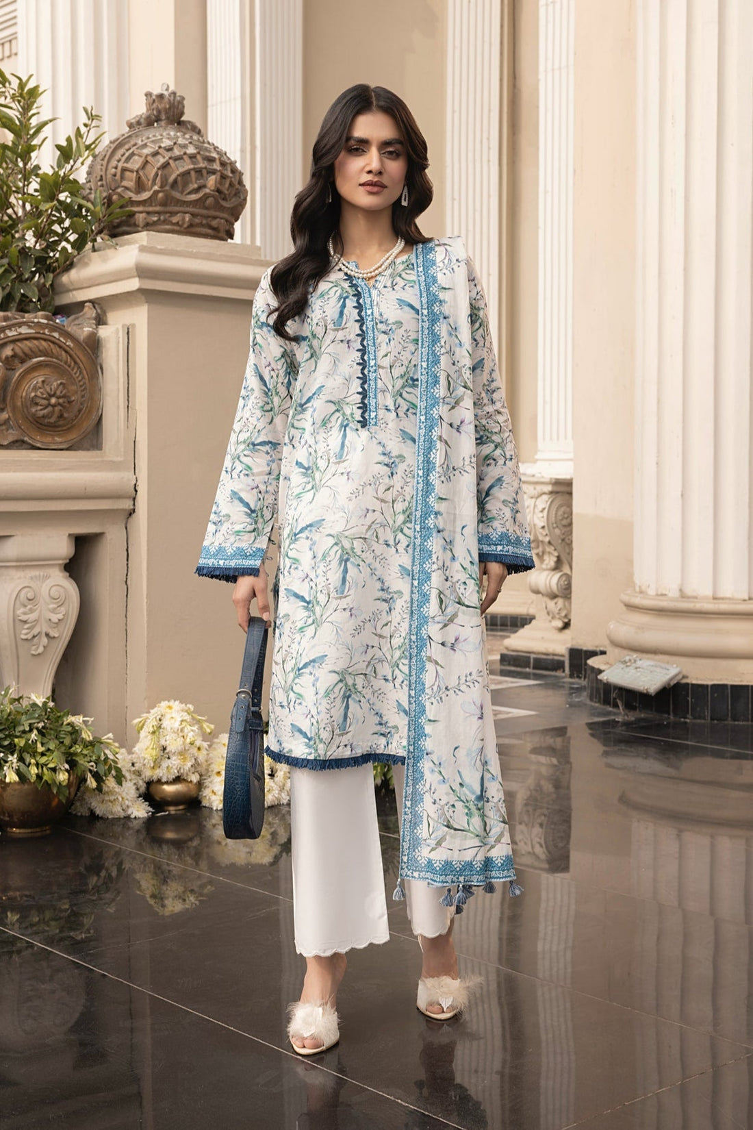 LSM | Embroidered and Printed Lawn | LG-MM-0261 - Official LSM stockist in UK - Sakeena London