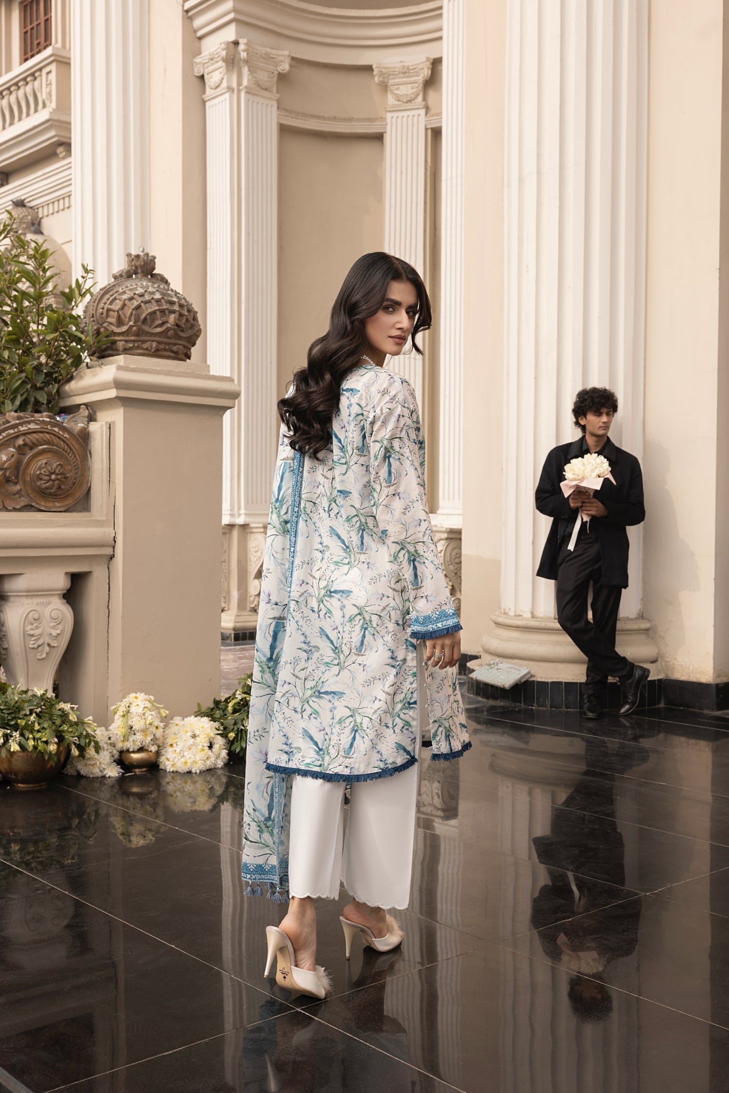 LSM | Embroidered and Printed Lawn | LG-MM-0261 - Official LSM stockist in UK - Sakeena London