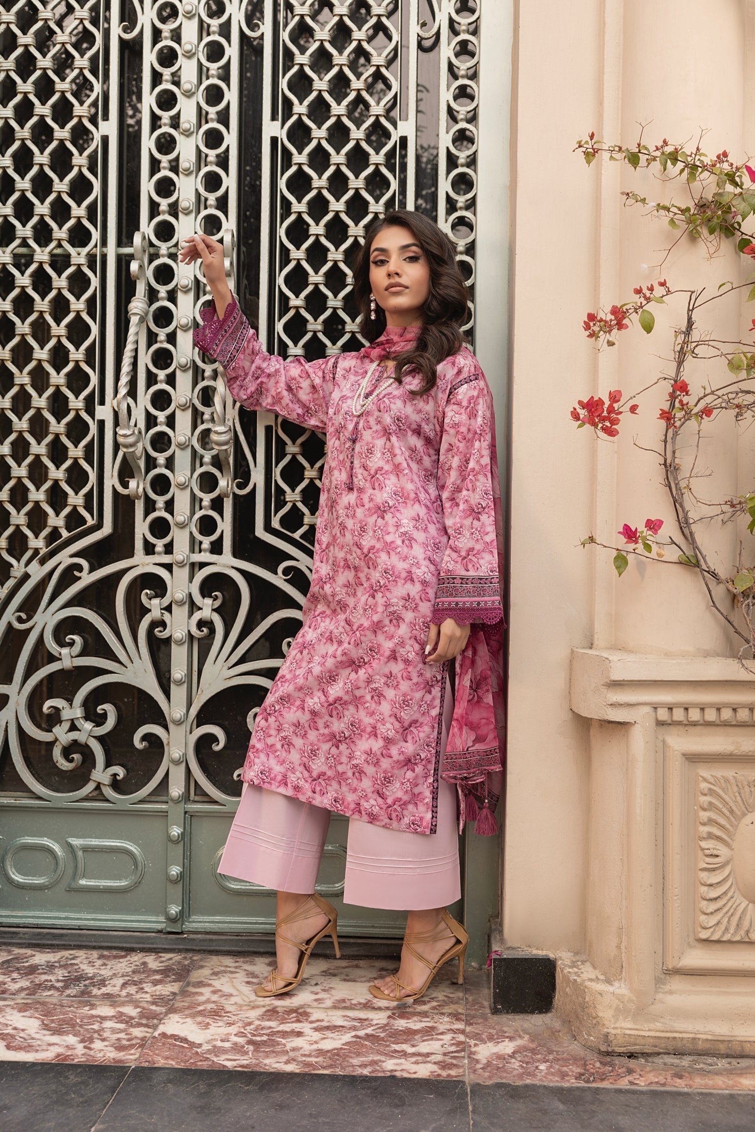 LSM | Embroidered and Printed Lawn | LG-MM-0301 - Official LSM stockist in UK - Sakeena London