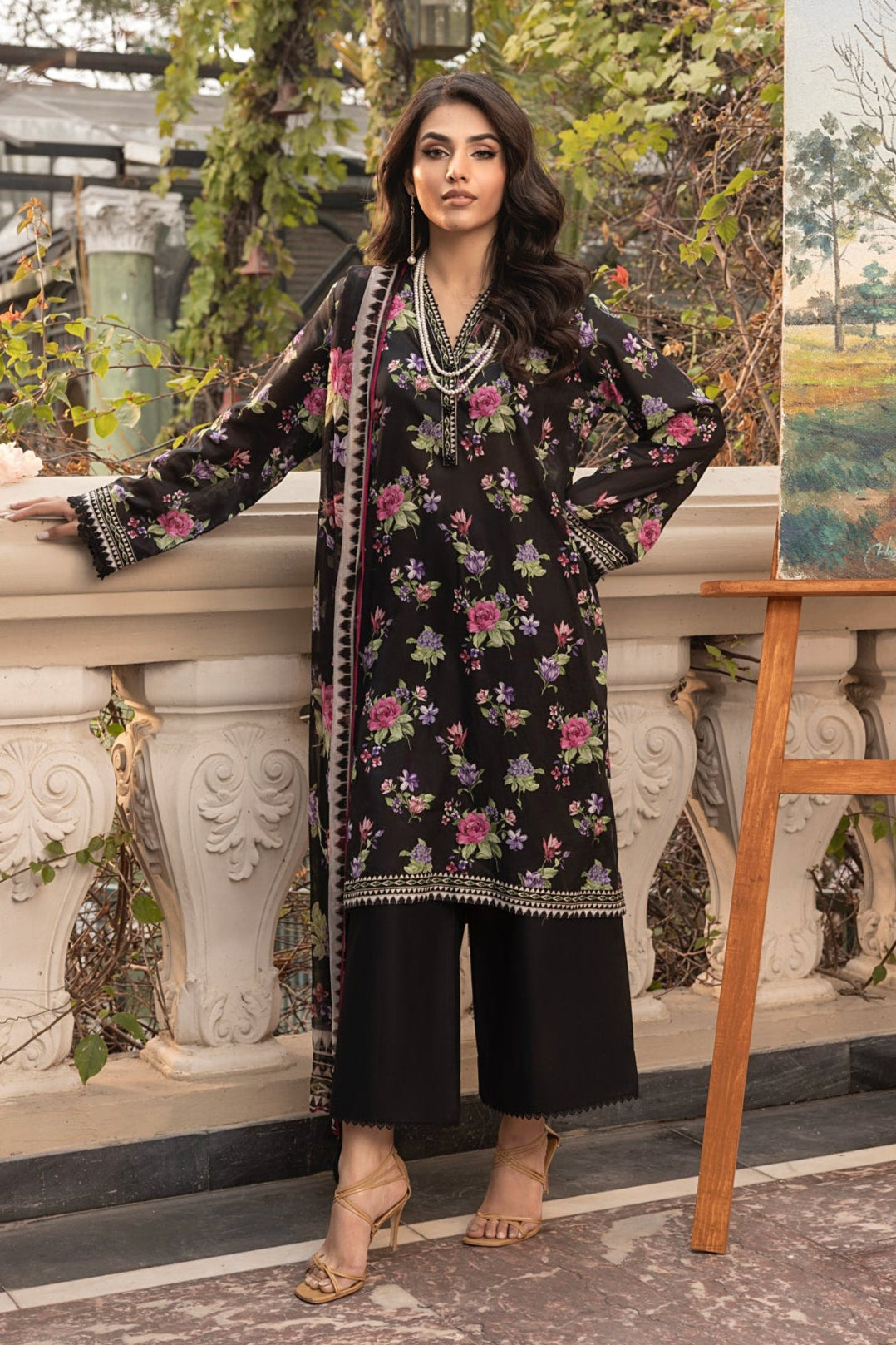 LSM | Embroidered and Printed Lawn | LG-MM-0305 - Official LSM stockist in UK - Sakeena London