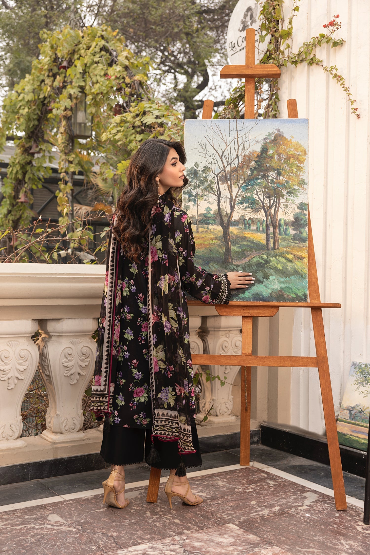 LSM | Embroidered and Printed Lawn | LG-MM-0305 - Official LSM stockist in UK - Sakeena London
