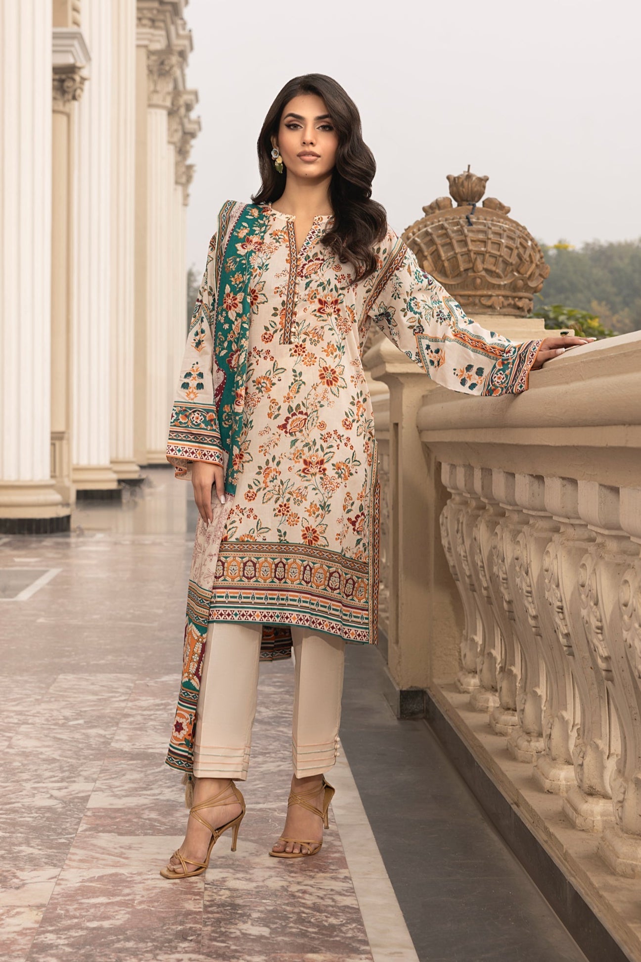 LSM | Embroidered and Printed Lawn | LG-AR-0115 - Official LSM stockist in UK - Sakeena London