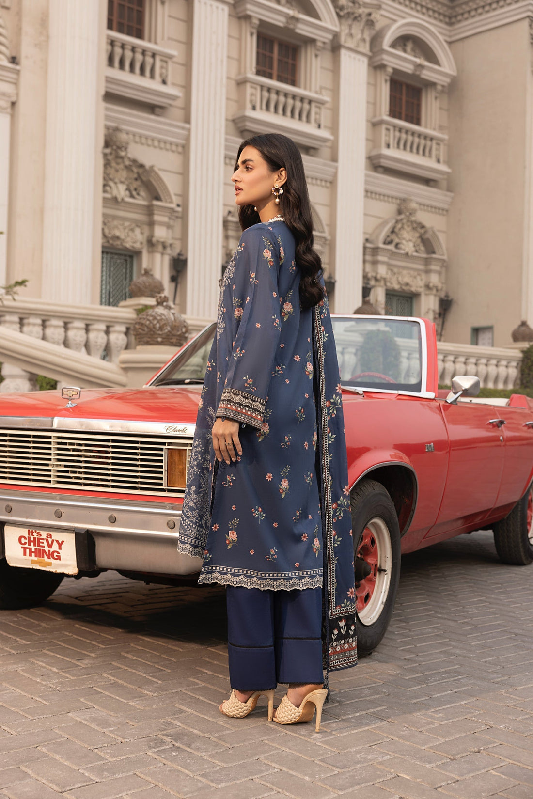 LSM | Embroidered and Printed Lawn | LG-MM-0262 - Official LSM stockist in UK - Sakeena London