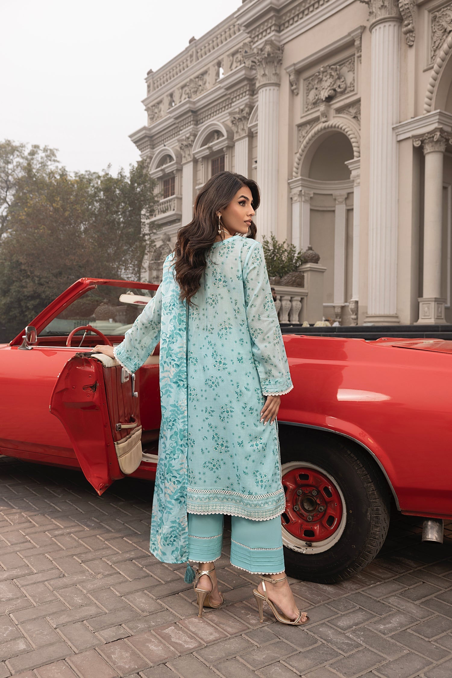 LSM | Embroidered and Printed Lawn | LG-MM-0263 - Official LSM stockist in UK - Sakeena London