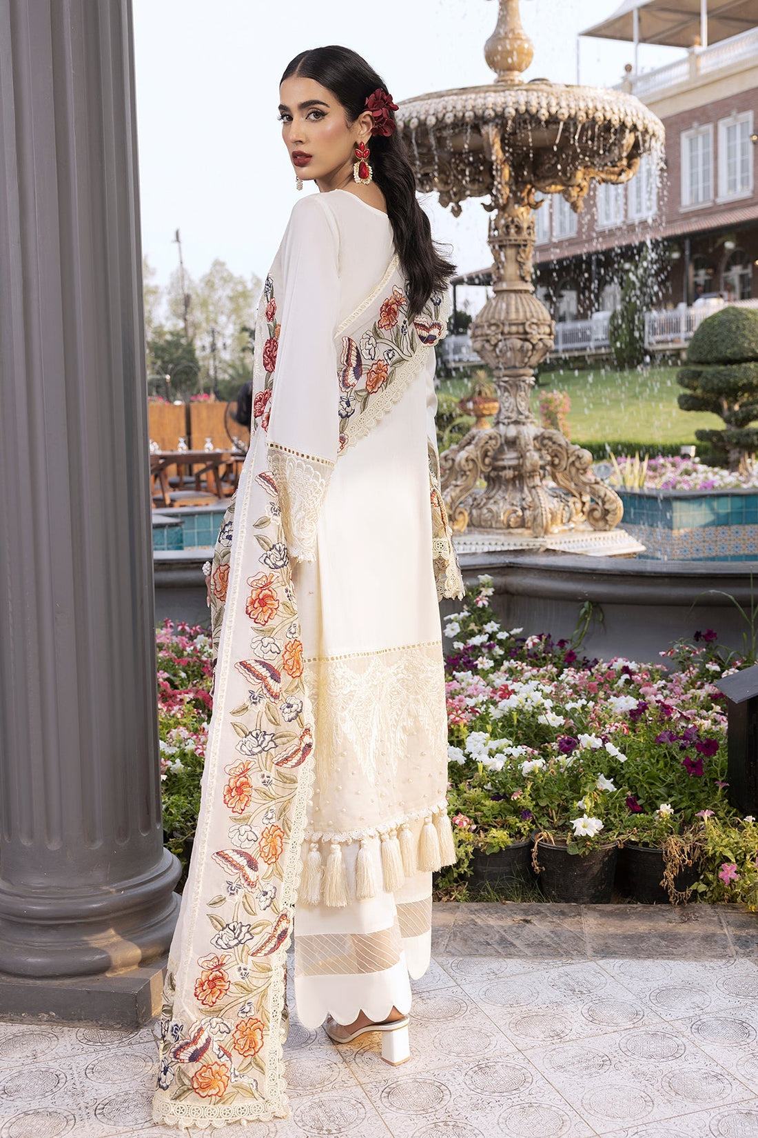Raeesa Premium | Jazmine Collection | White Queen - Official Raeesa Premium stockist in UK - Sakeena London