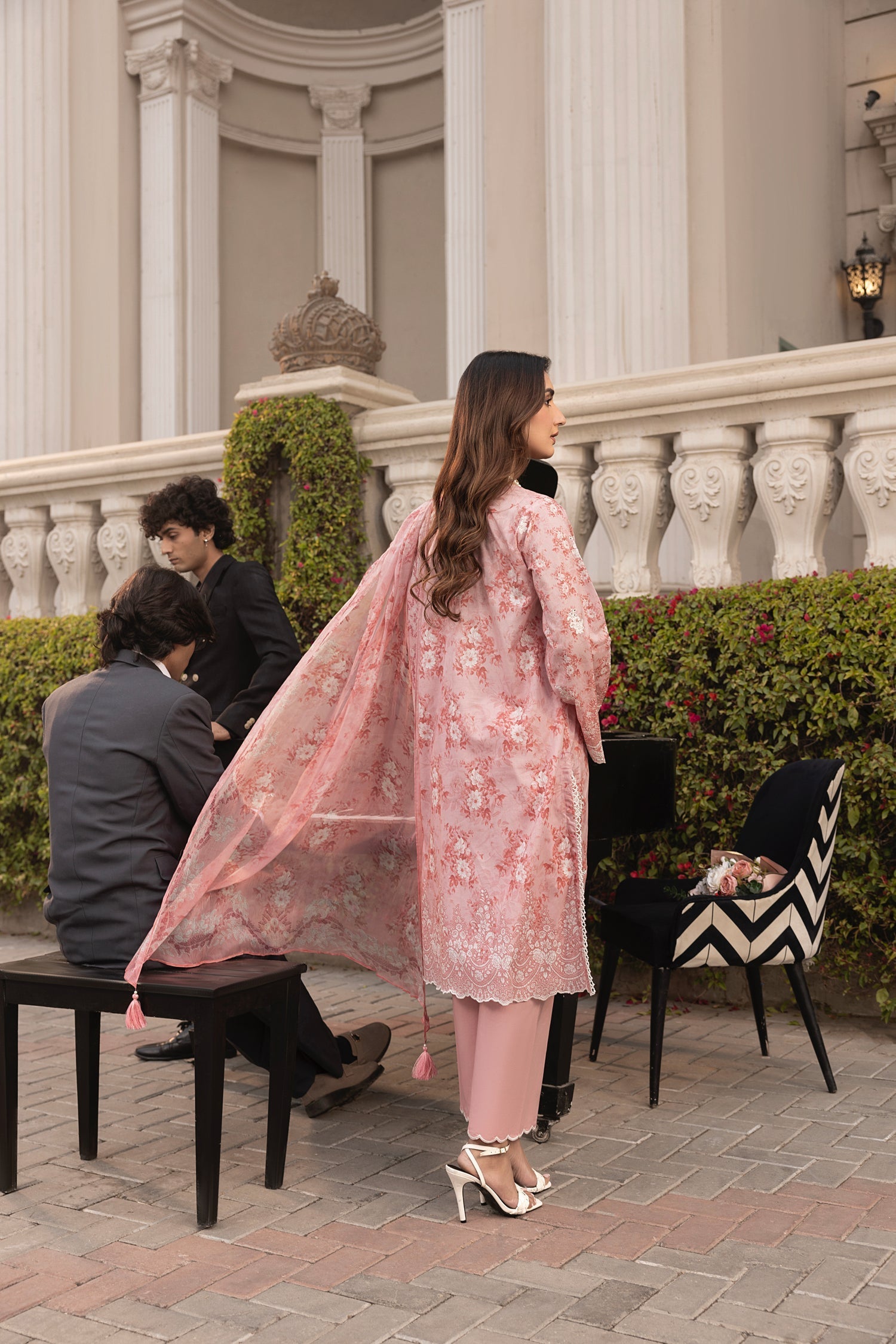 LSM | Embroidered and Printed Lawn | LG-MM-0252 - Official LSM stockist in UK - Sakeena London