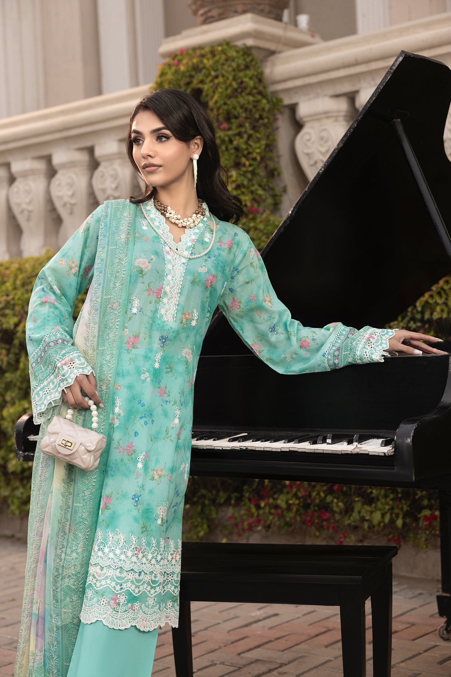 LSM | Embroidered and Printed Lawn | LG-MM-0253 - Official LSM stockist in UK - Sakeena London