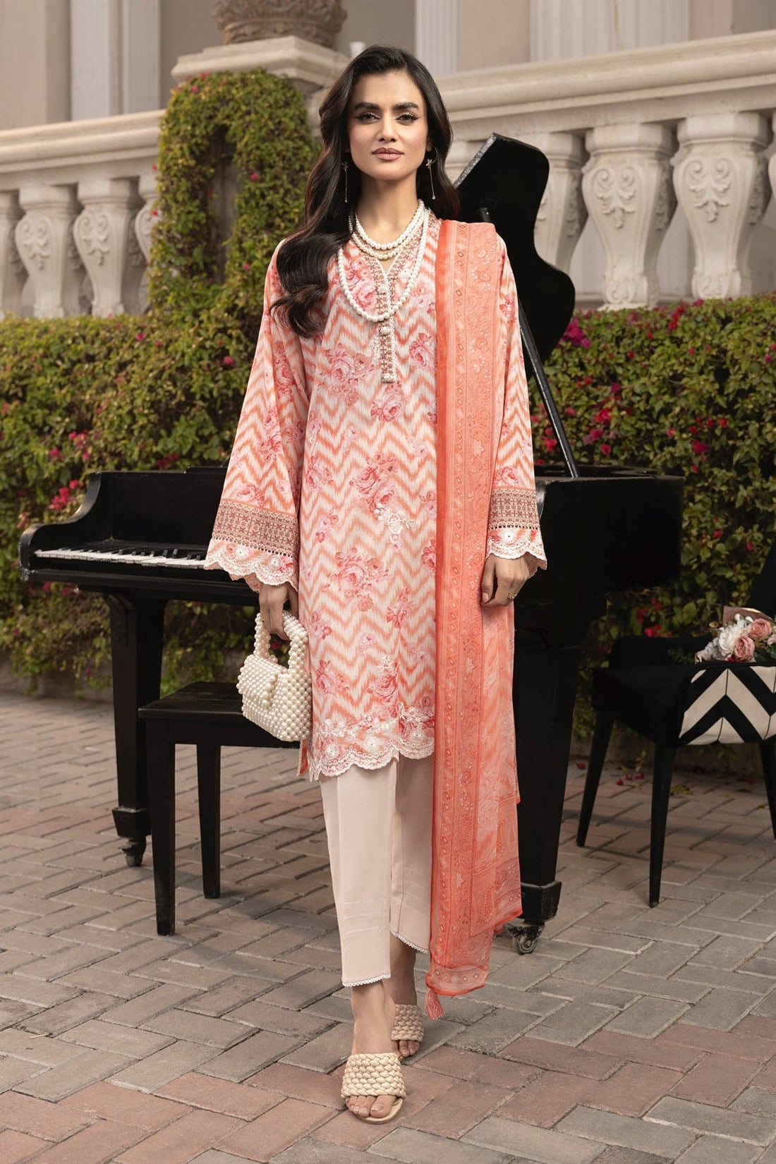 LSM | Embroidered and Printed Lawn | LG-MM-0254 - Official LSM stockist in UK - Sakeena London