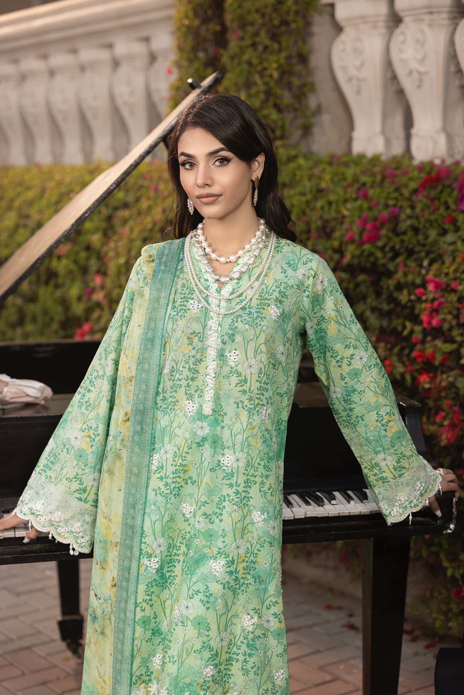 LSM | Embroidered and Printed Lawn | LG-MM-0255 - Official LSM stockist in UK - Sakeena London