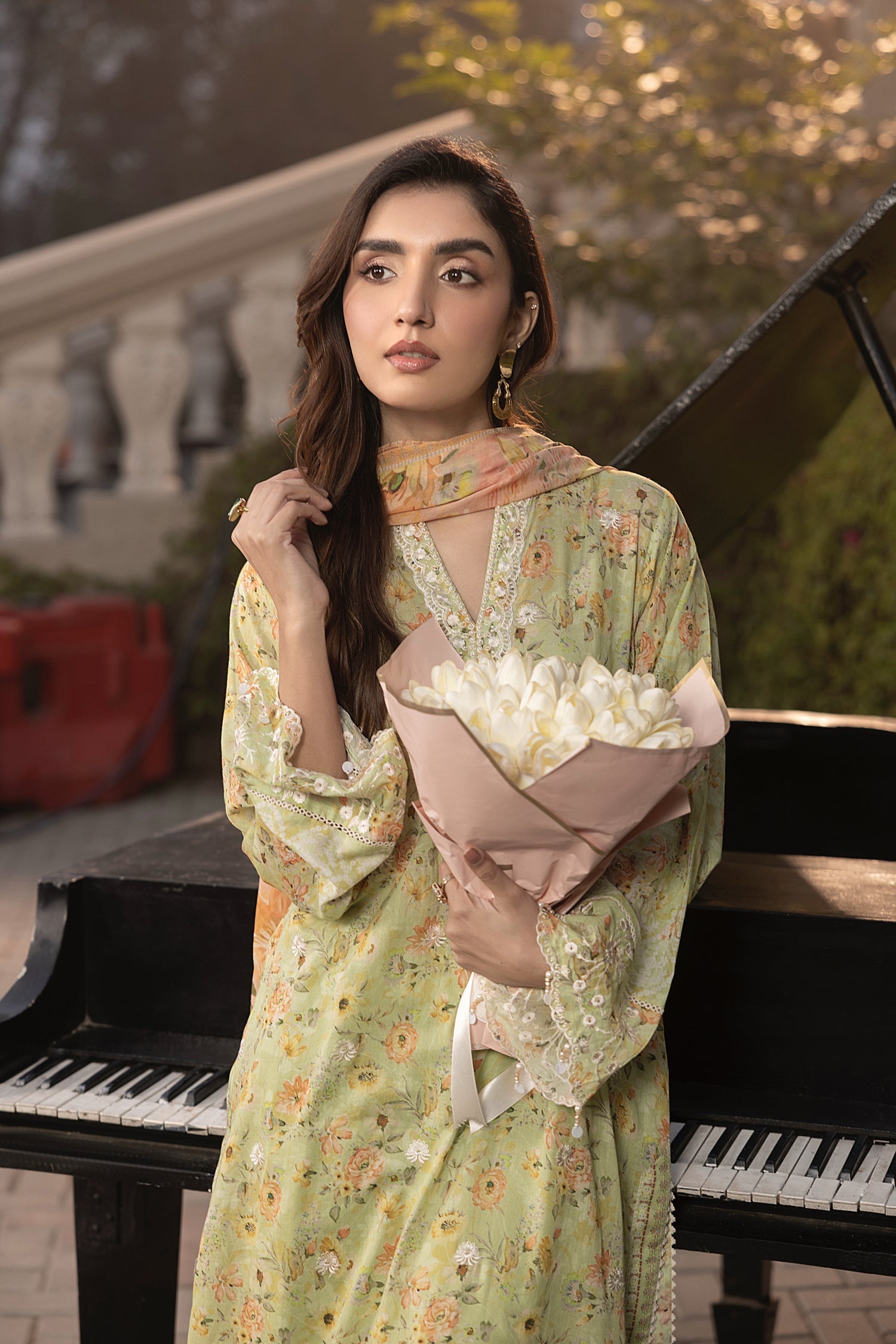 LSM | Embroidered and Printed Lawn | LG-MM-0256 - Official LSM stockist in UK - Sakeena London