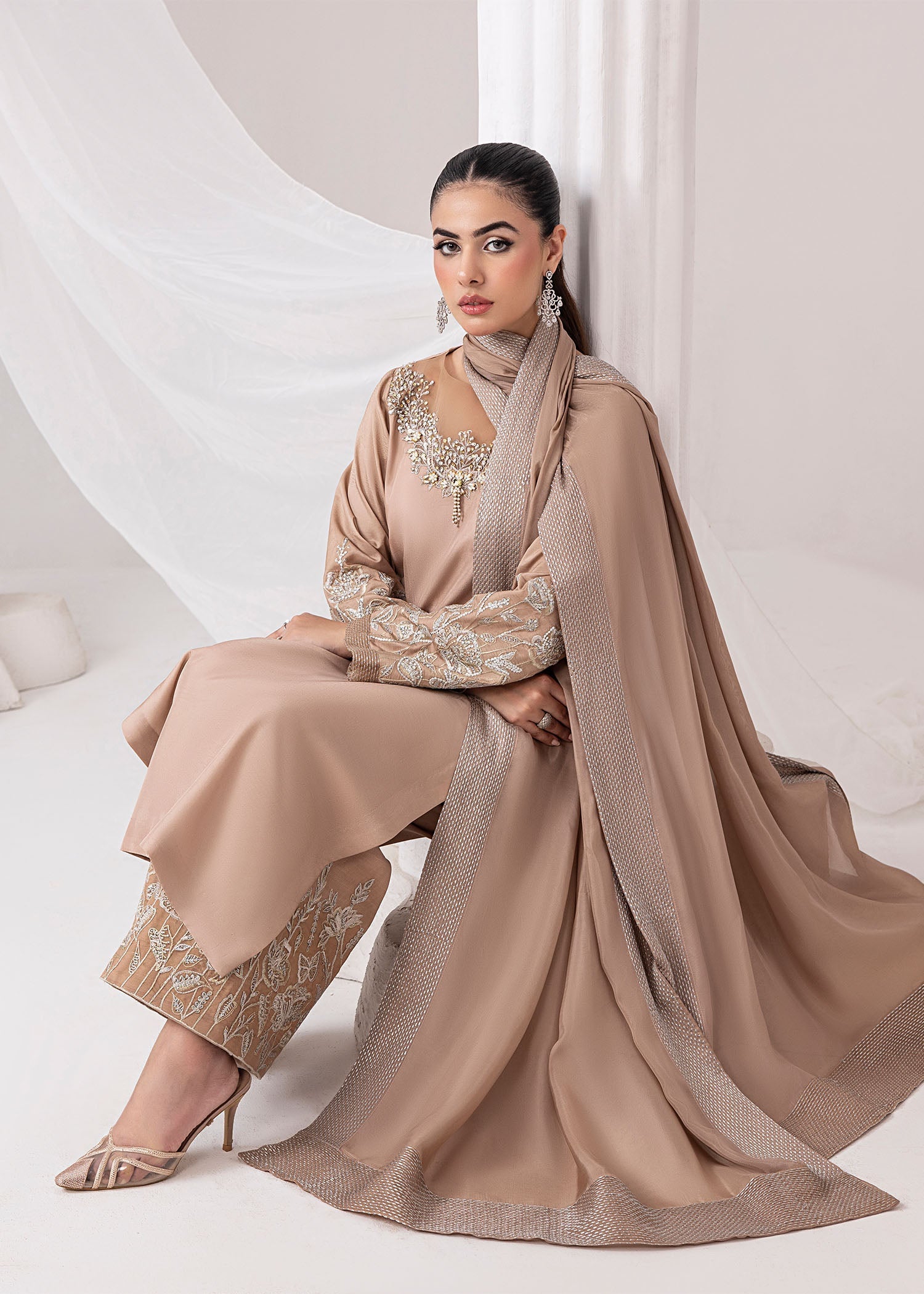 Jamnii | Silk Ivy | Desert Rose - Official Jamnii stockist in UK - Sakeena London
