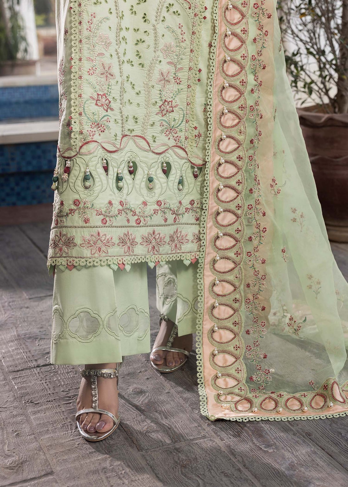 Shurooq | Luxury Lawn 25 | Amazon - Official Shurooq stockist in UK - Sakeena London
