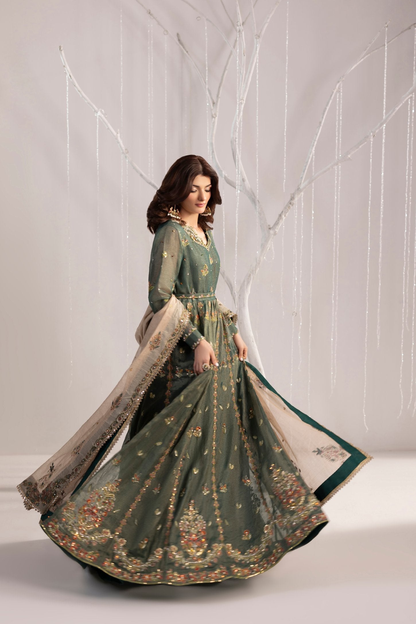 Shurooq | Echo in Bloom | Emerald Whisper