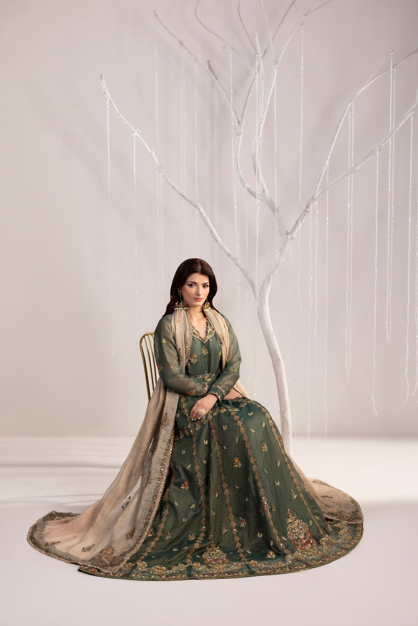 Shurooq | Echo in Bloom | Emerald Whisper
