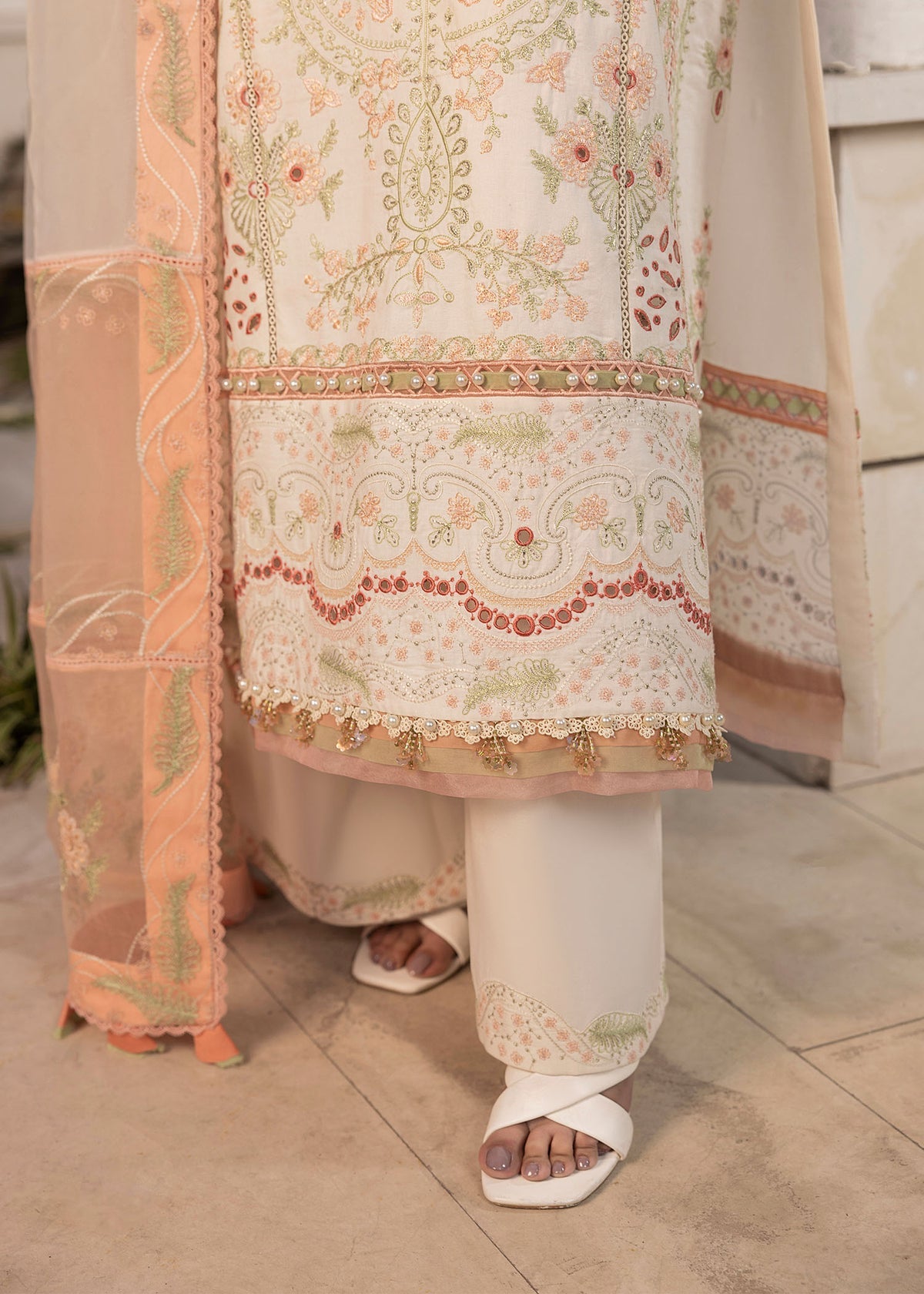 Shurooq | Luxury Lawn 25 | Nora - Official Shurooq stockist in UK - Sakeena London