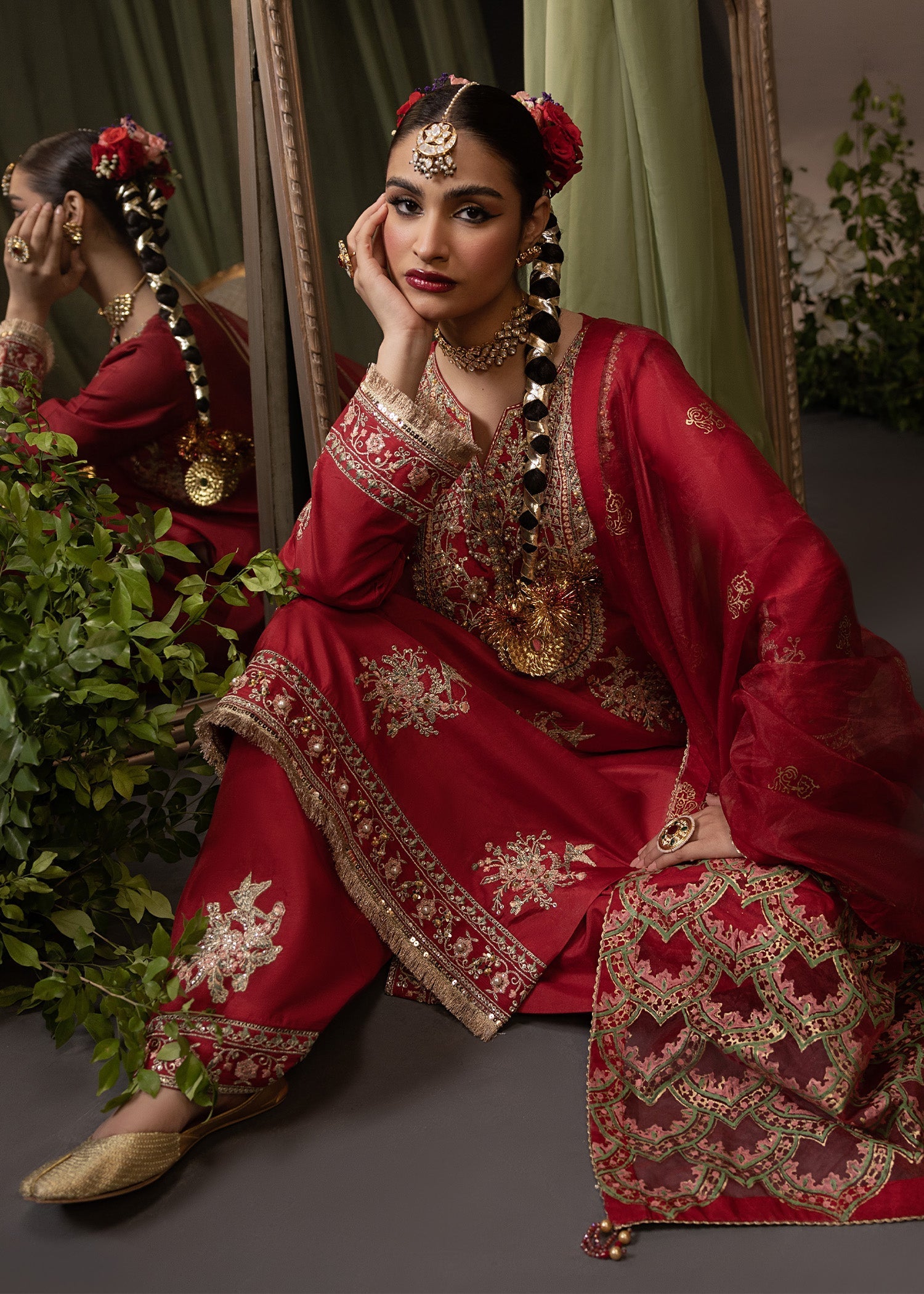Shurooq | Garden of Dream | Crimson - Official Shurooq stockist in UK - Sakeena London