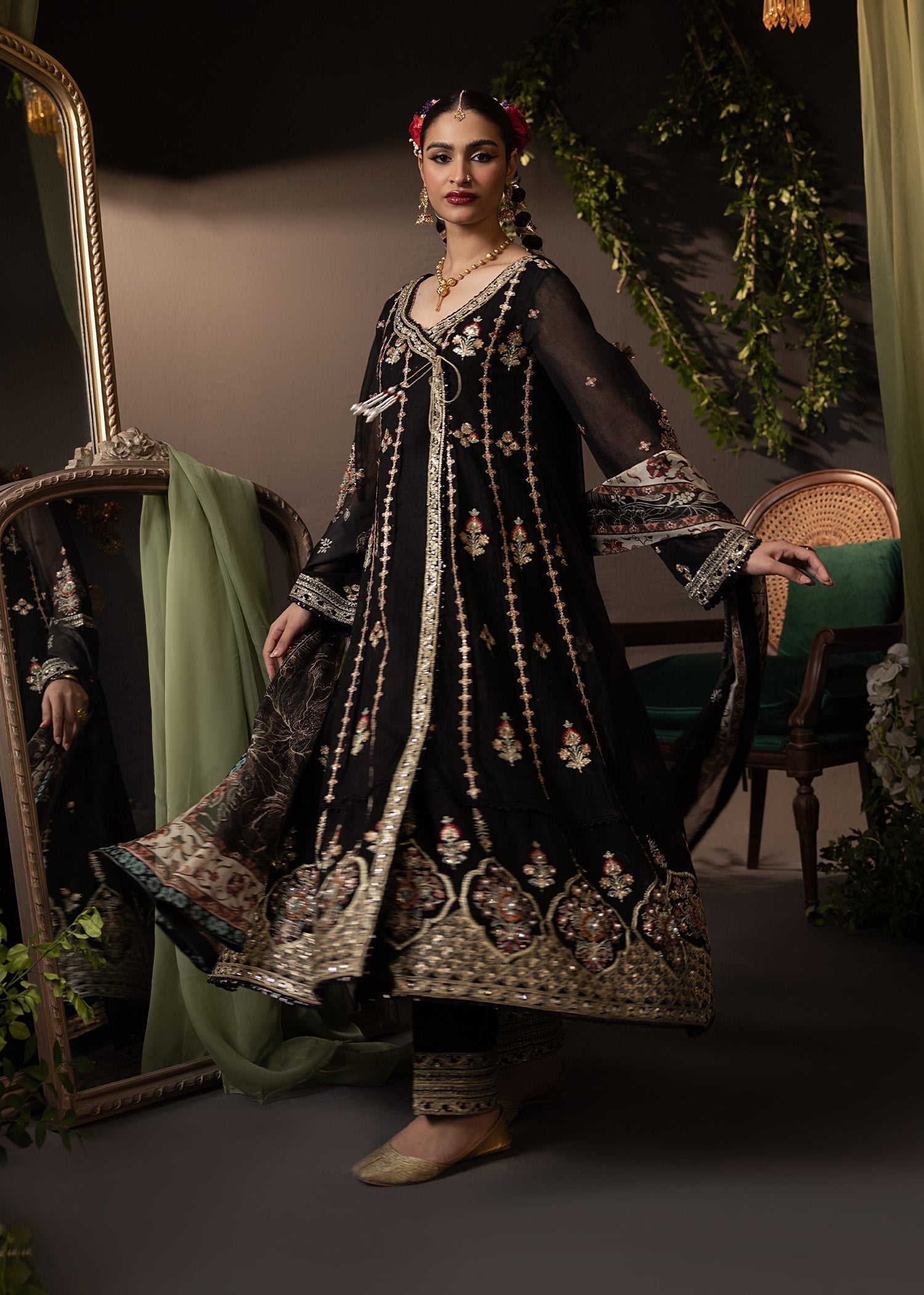 Shurooq | Garden of Dream | Vittoria - Official Shurooq stockist in UK - Sakeena London