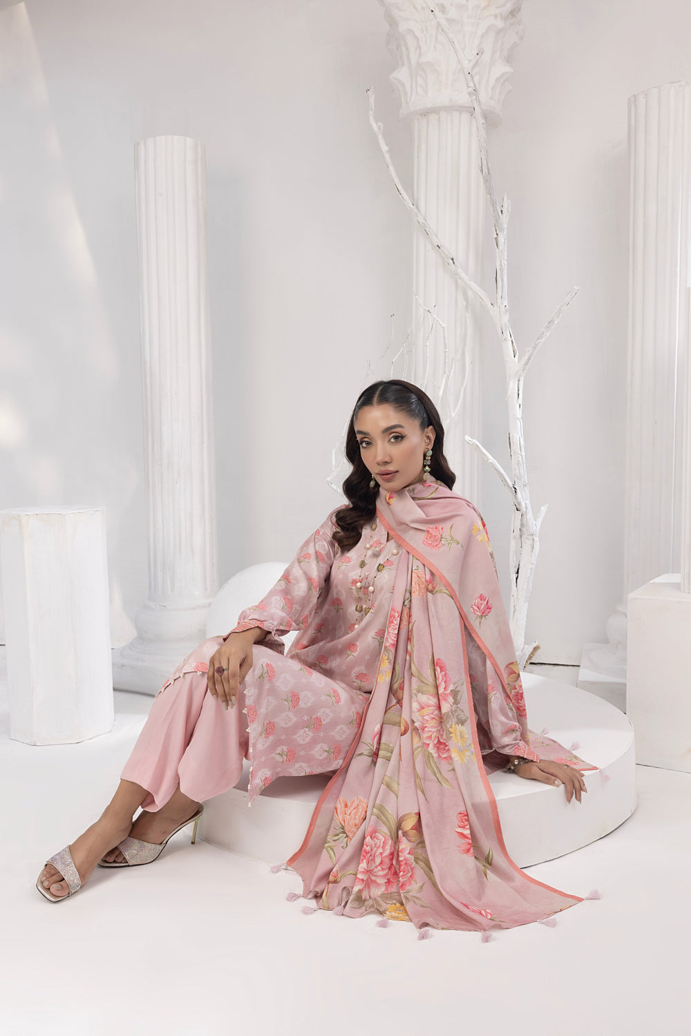 LSM | Winter Marina 24 | SR-0601 - Official LSM stockist in UK - Sakeena London