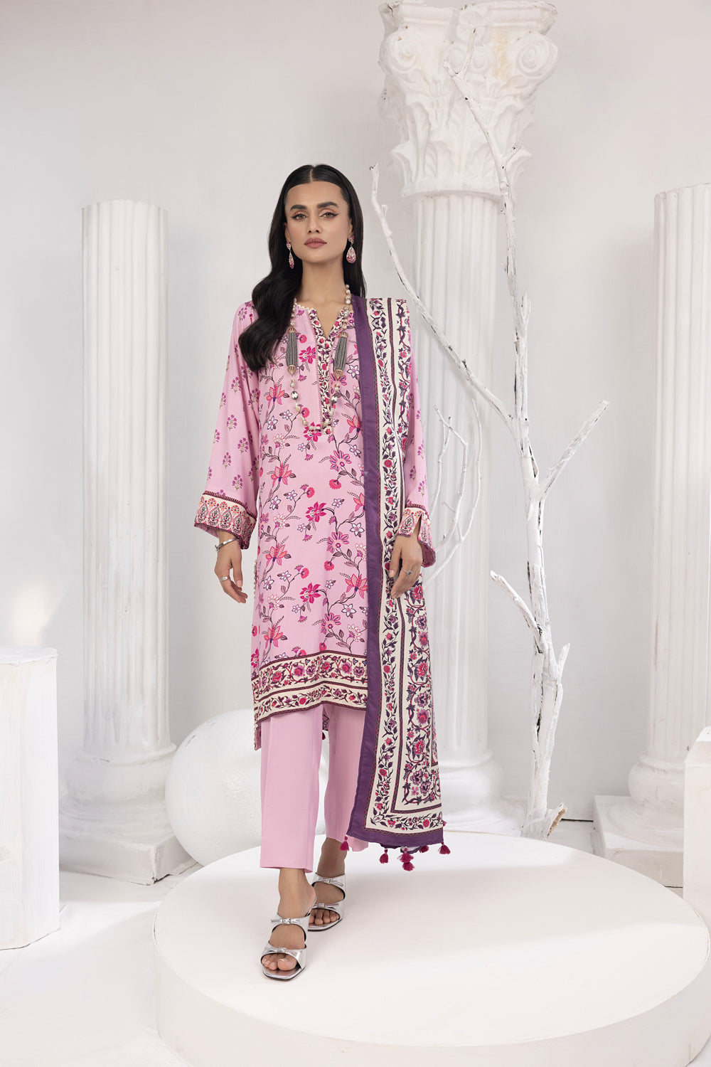 LSM | Winter Marina 24 | SR-0107 - Official LSM stockist in UK - Sakeena London