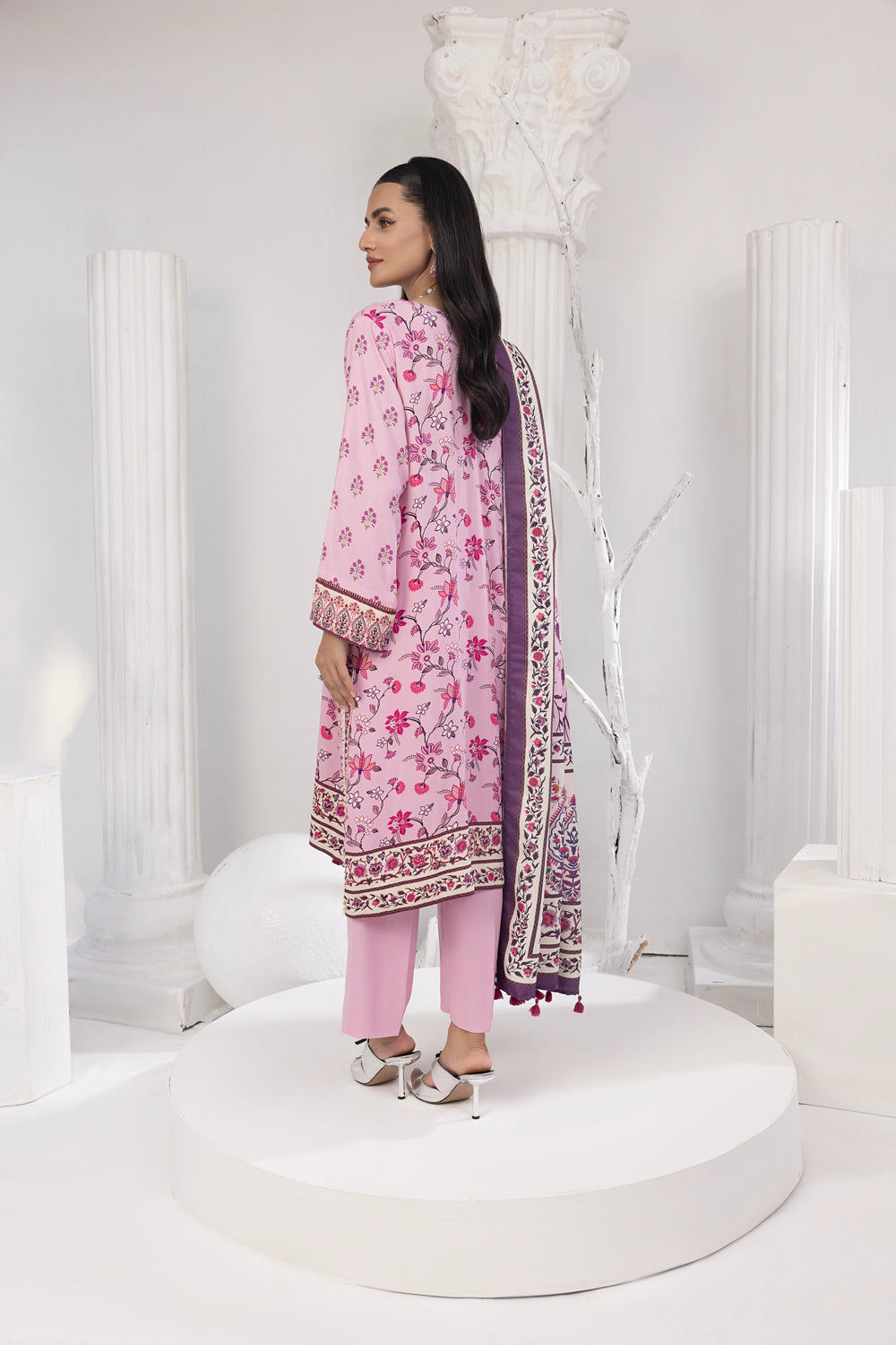 LSM | Winter Marina 24 | SR-0107 - Official LSM stockist in UK - Sakeena London