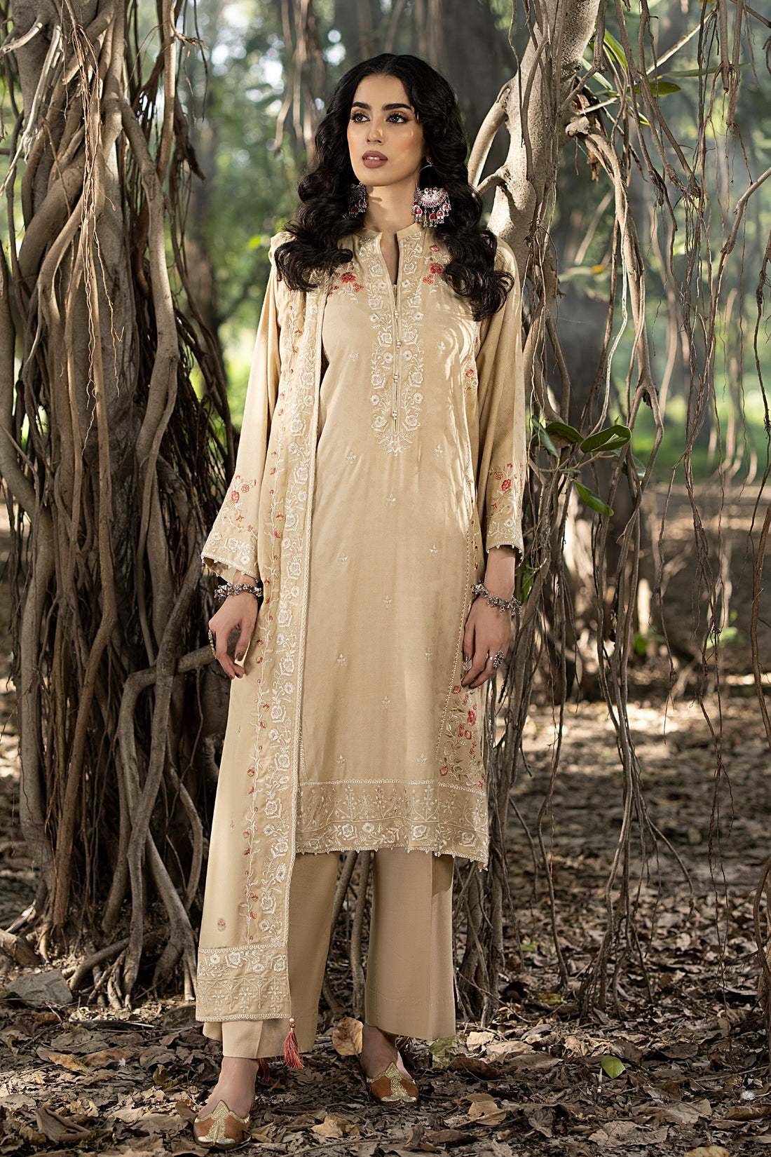 LSM | Winter Marina 24 | 0052 - Official LSM stockist in UK - Sakeena London