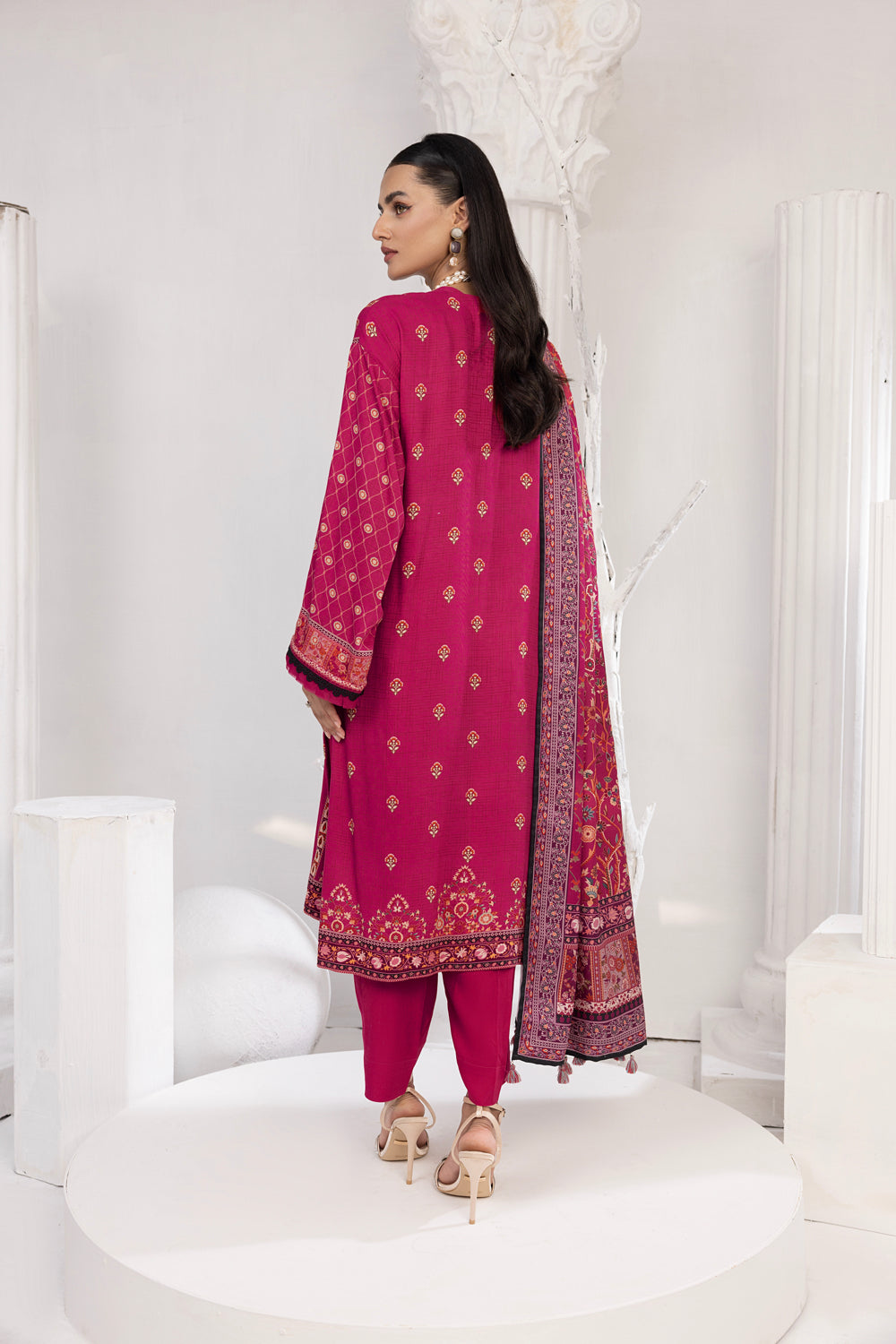 LSM | Winter Marina 24 | SR - Official LSM stockist in UK - Sakeena London
