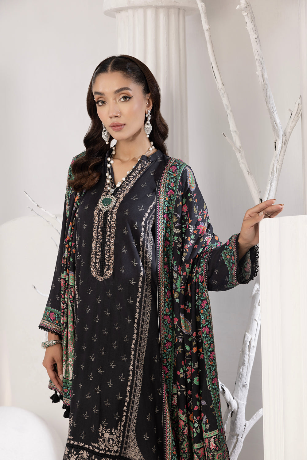 LSM | Winter Marina 24 | MR-0602 - Official LSM stockist in UK - Sakeena London