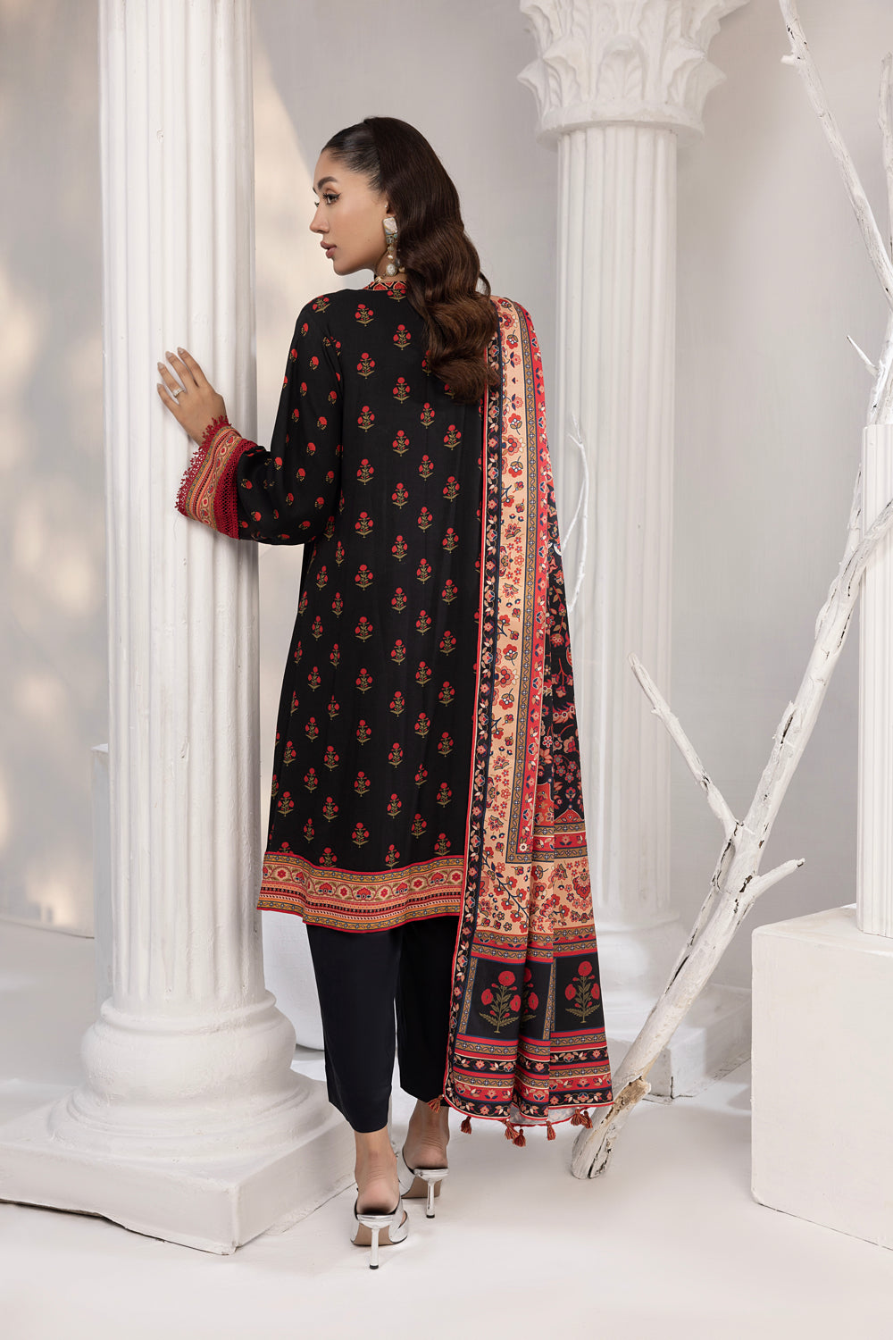 LSM | Winter Marina 24 | RM-0108 - Official LSM stockist in UK - Sakeena London