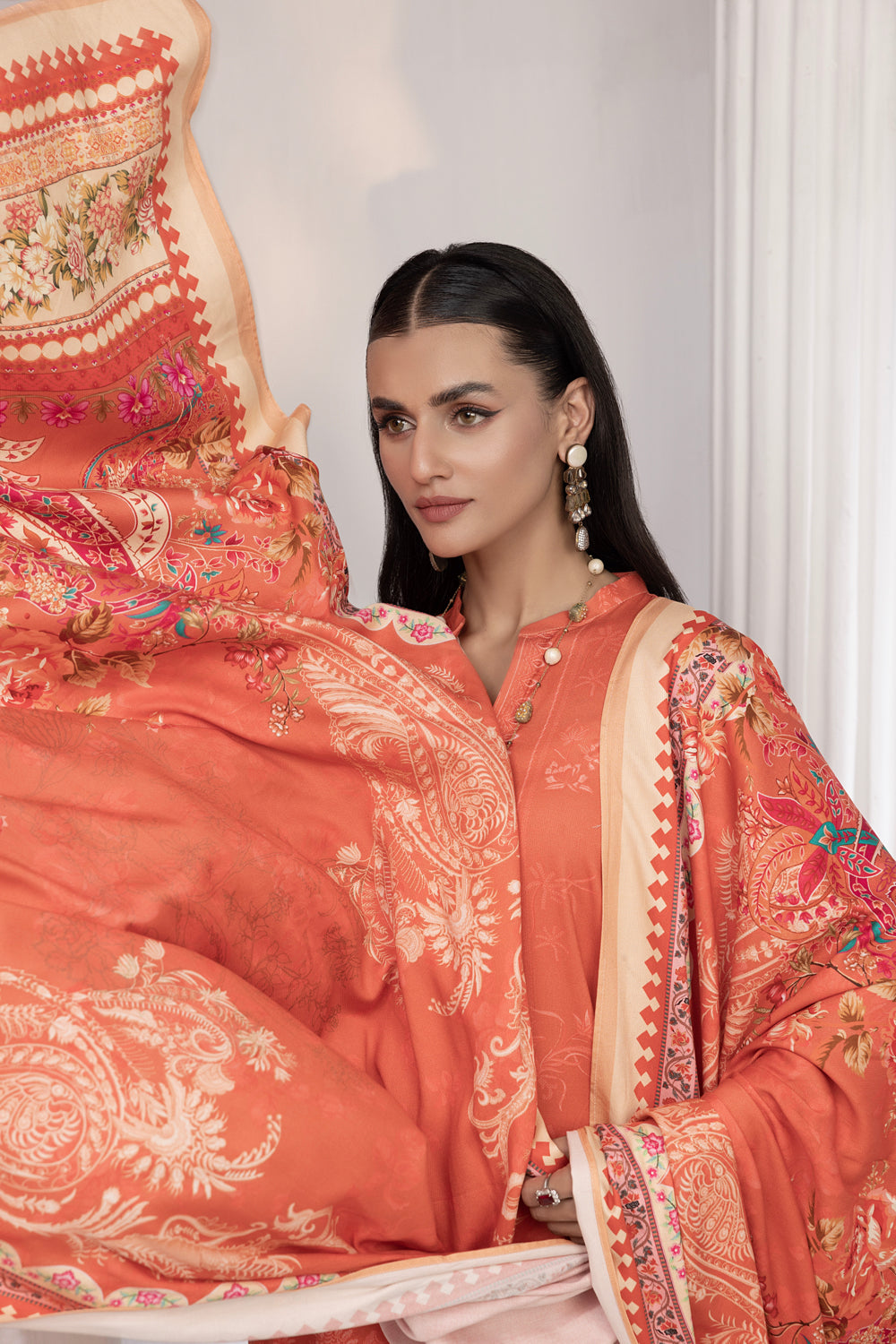 LSM | Winter Marina 24 | GM-0604 - Official LSM stockist in UK - Sakeena London