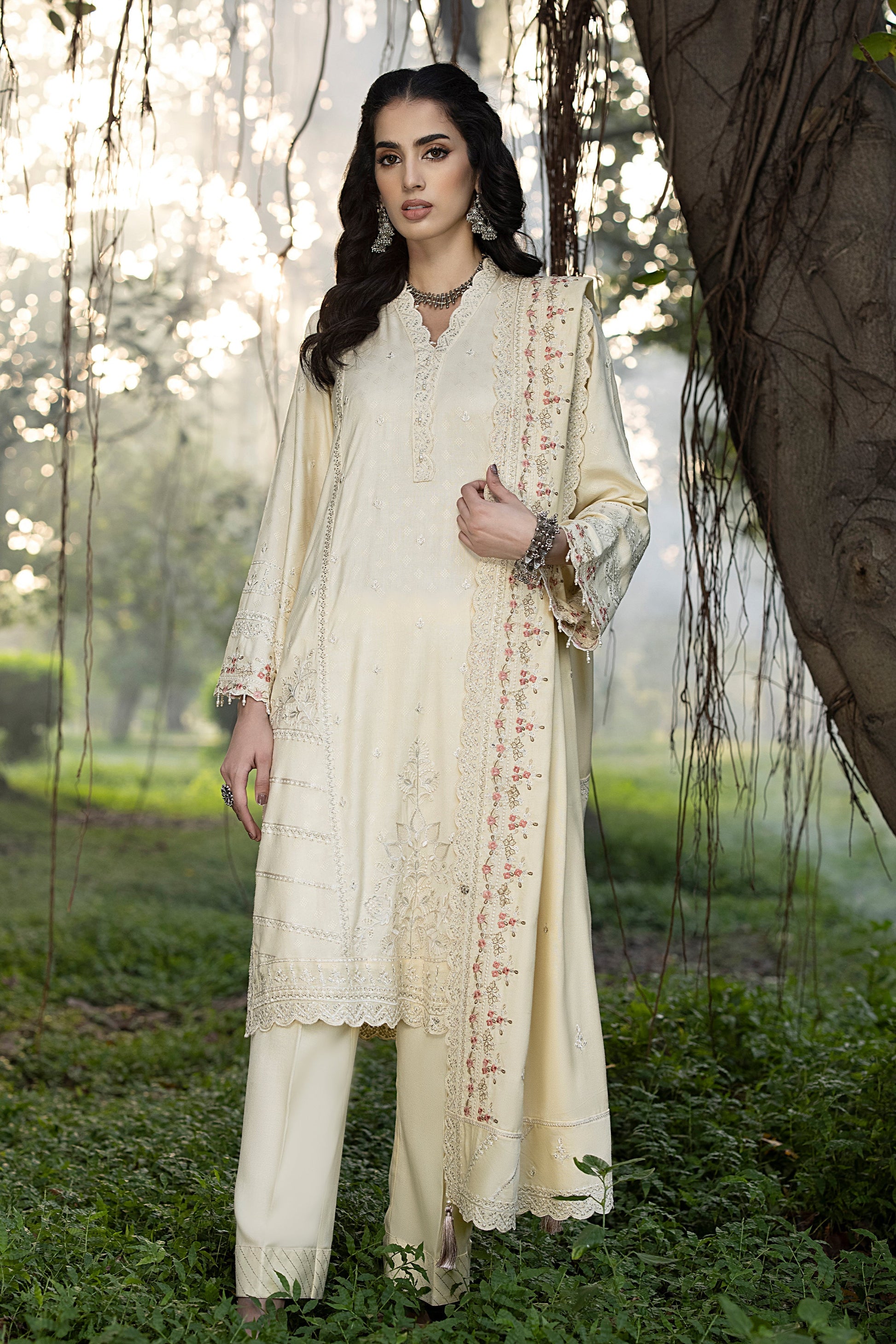 LSM | Winter Marina 24 | 0046 - Official LSM stockist in UK - Sakeena London