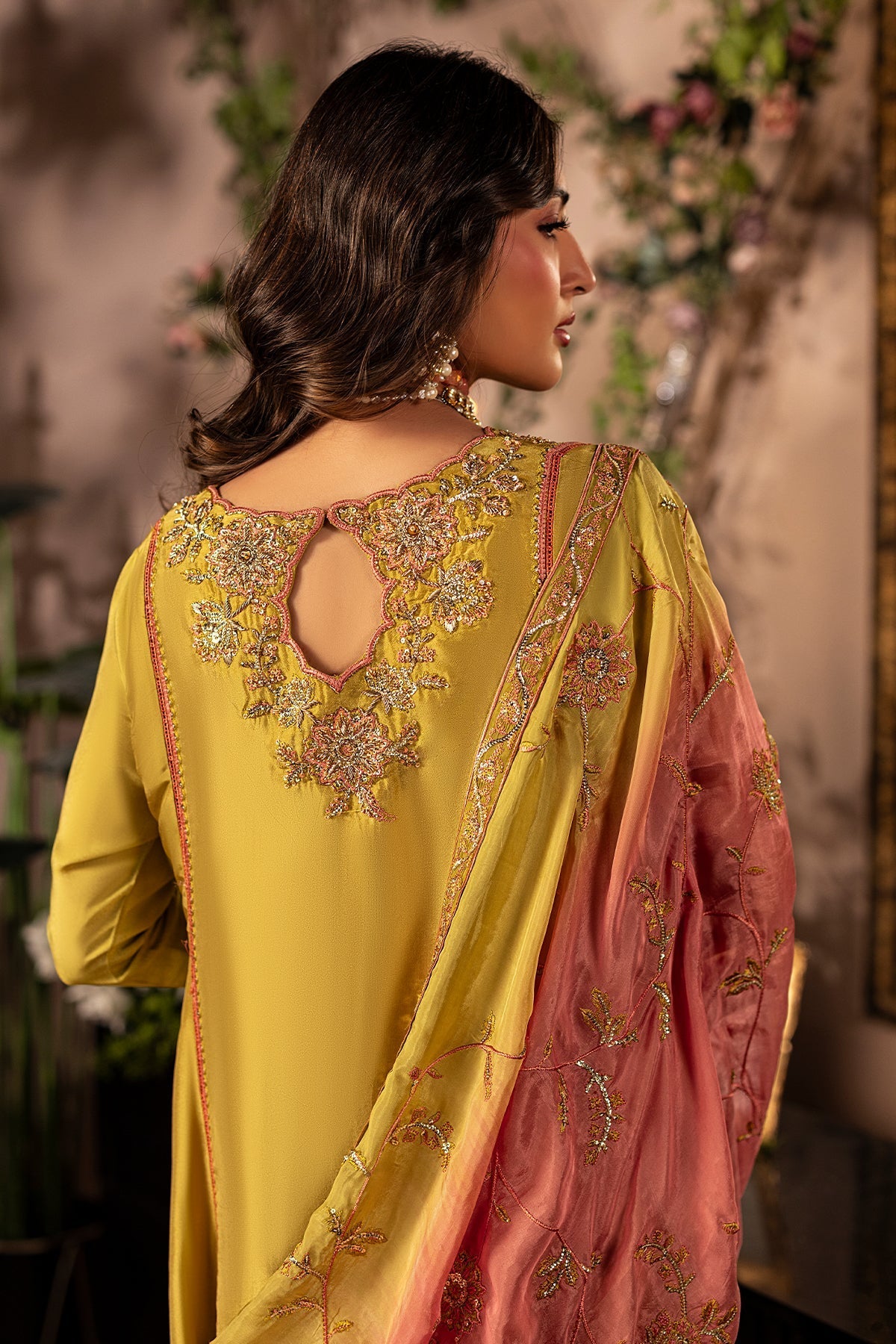 Mina Kashif | Loona Lawn 25 | Topaz - Official Mina Kashif stockist in UK - Sakeena London