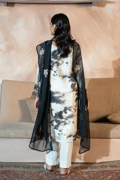 Kross Kulture | Luxury Baharaneh | Eira KLX-00810 - Official Kross Kulture stockist in UK - Sakeena London