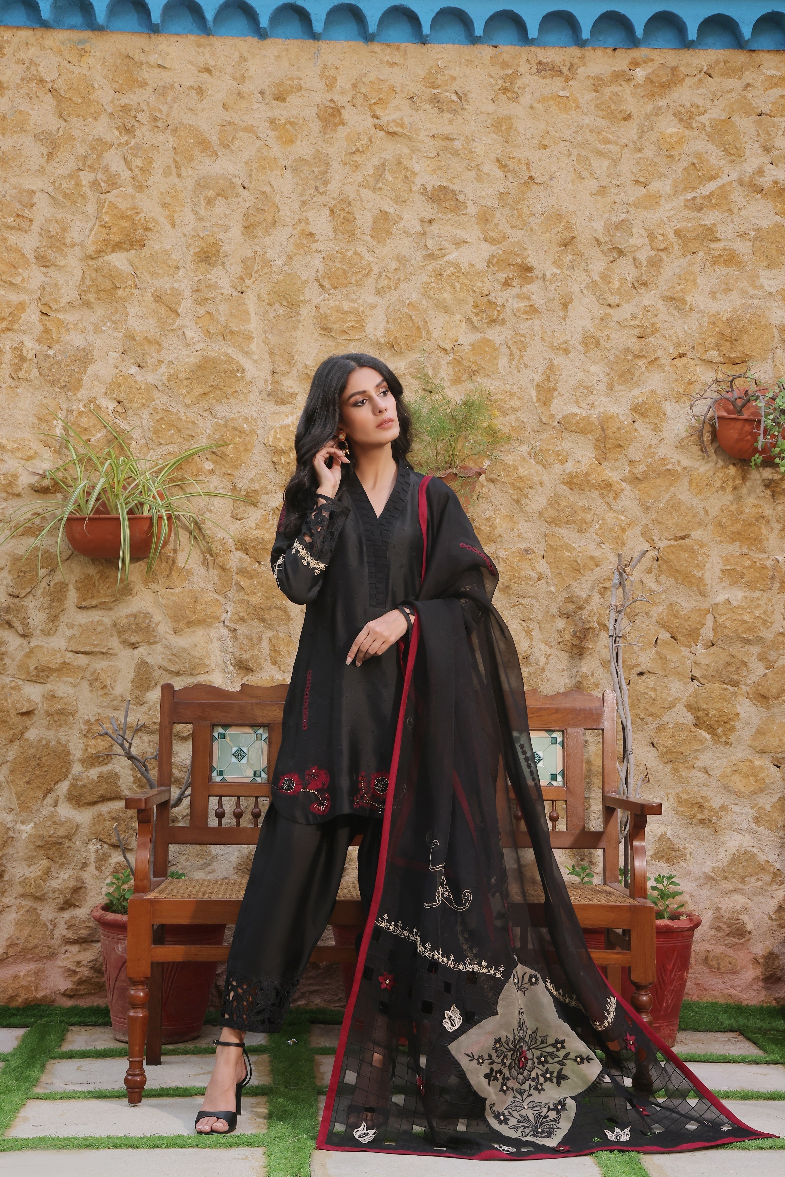 Mona Imran | Ezel Eid 25 | Nazli - Official Mona Imran stockist in UK - Sakeena London