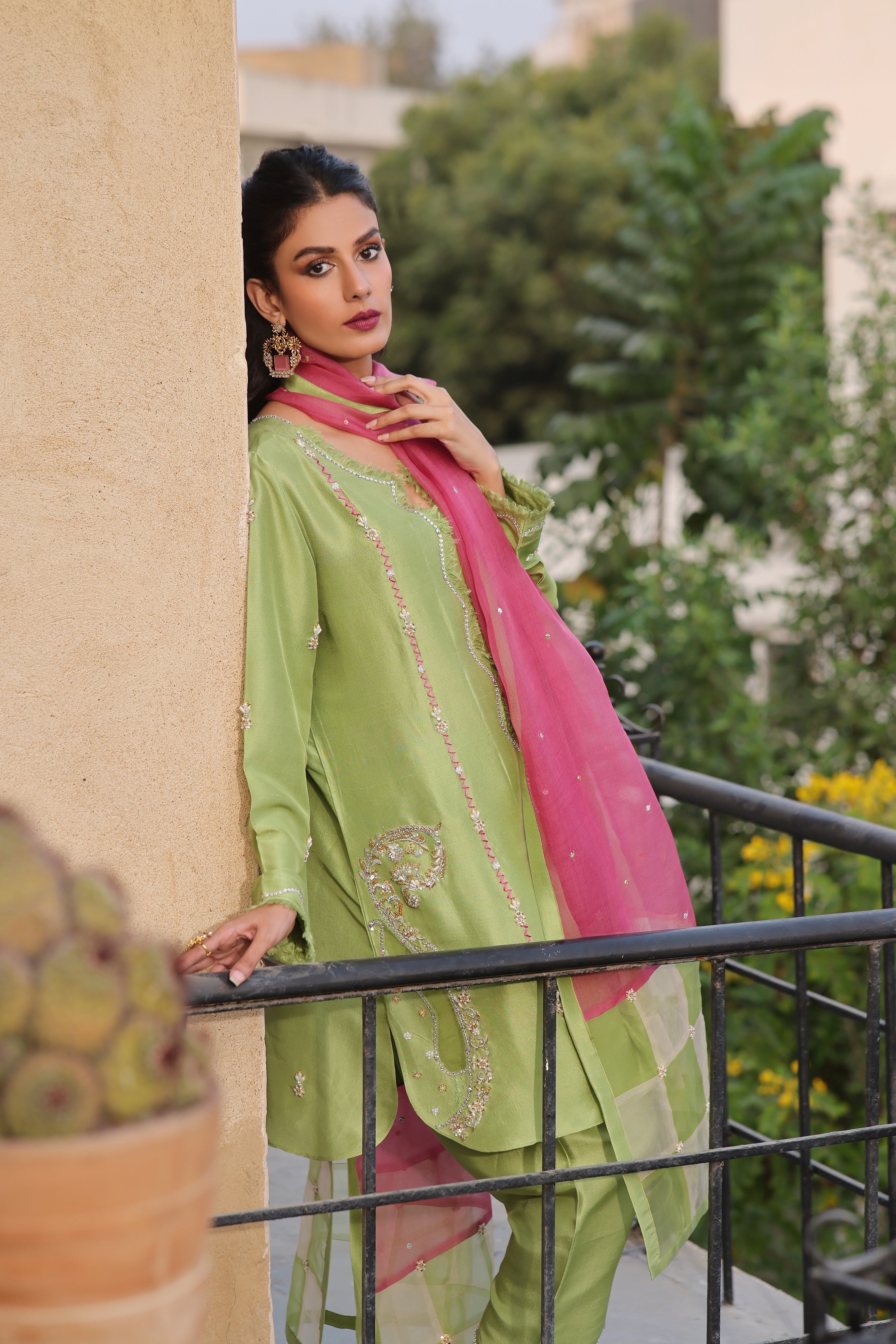 Mona Imran | Ezel Eid 25 | Gulrukh - Official Mona Imran stockist in UK - Sakeena London