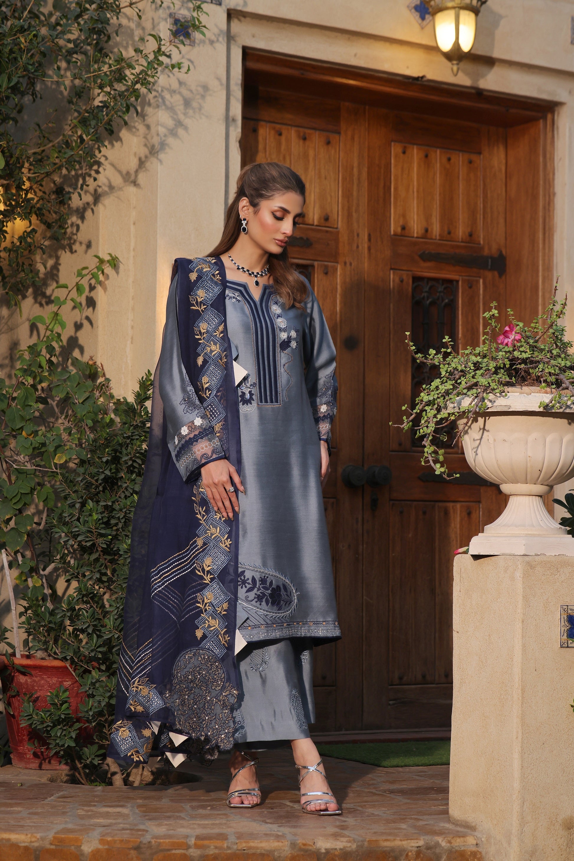 Mona Imran | Ezel Eid 25 | Tajdaar - Official Sakeena London stockist in UK - Sakeena London
