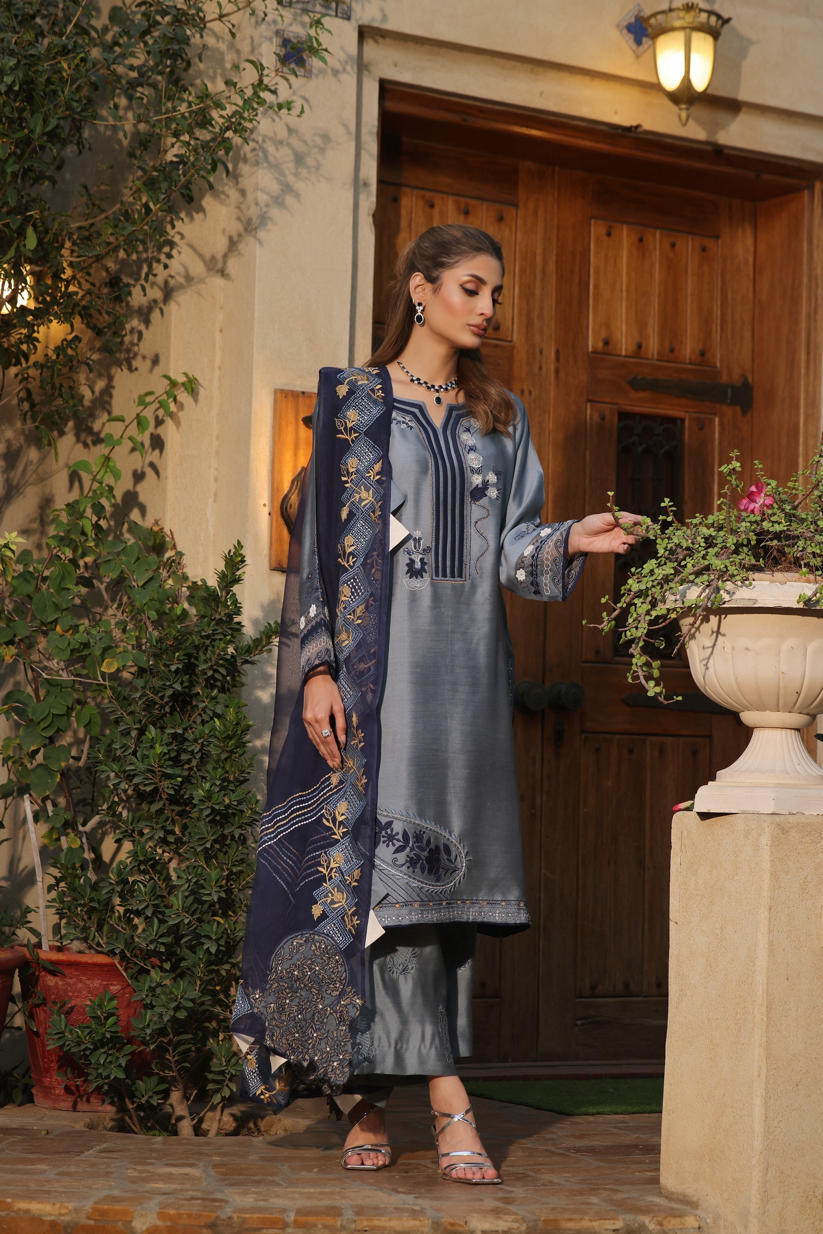 Mona Imran | Ezel Eid 25 | Tajdaar - Official Sakeena London stockist in UK - Sakeena London