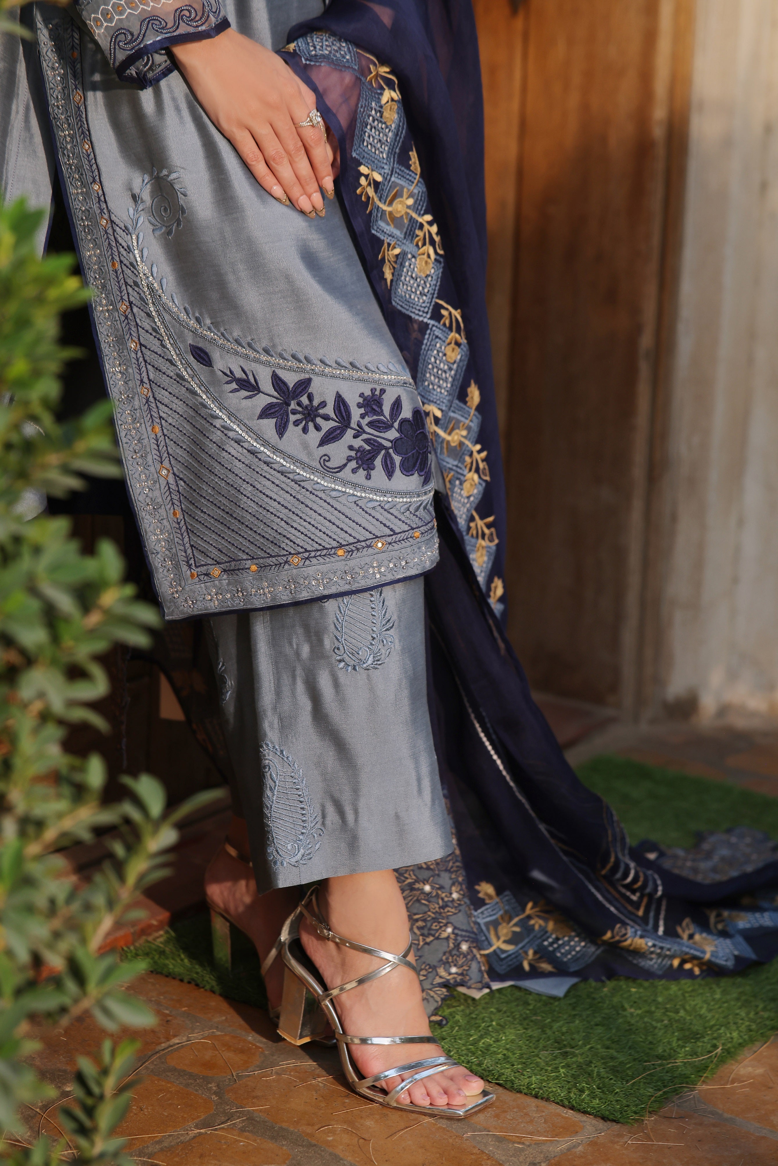 Mona Imran | Ezel Eid 25 | Tajdaar - Official Sakeena London stockist in UK - Sakeena London
